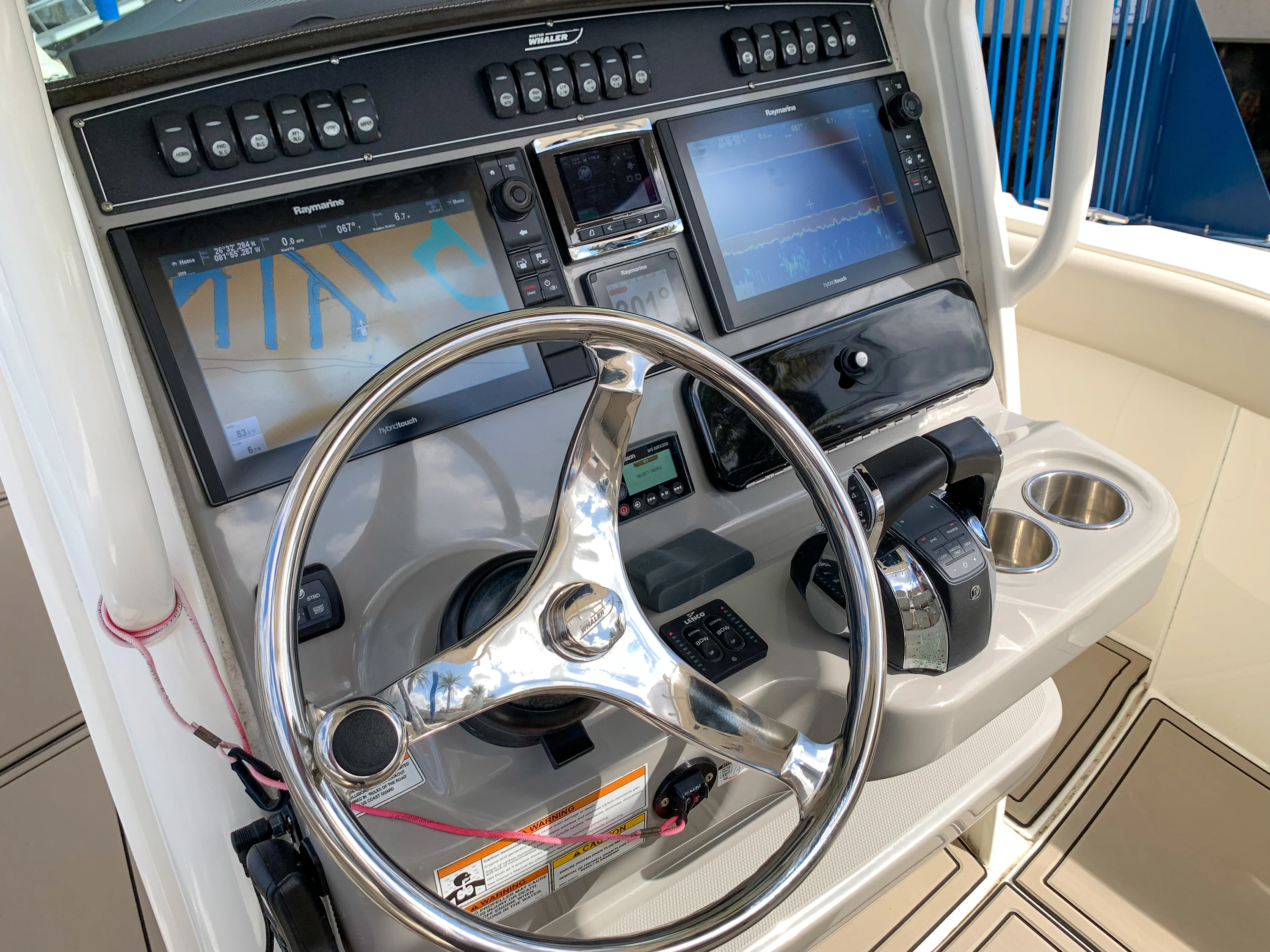 2017 Boston Whaler 280 OUTRAGE Image Thumbnail #6