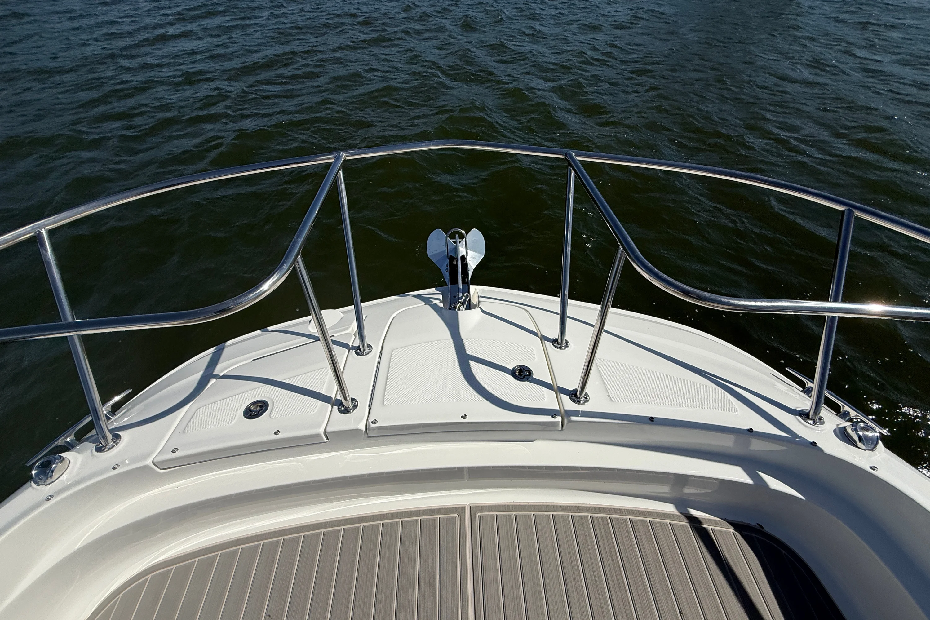 2026 Sea Ray Sundancer 320 Image Thumbnail #59