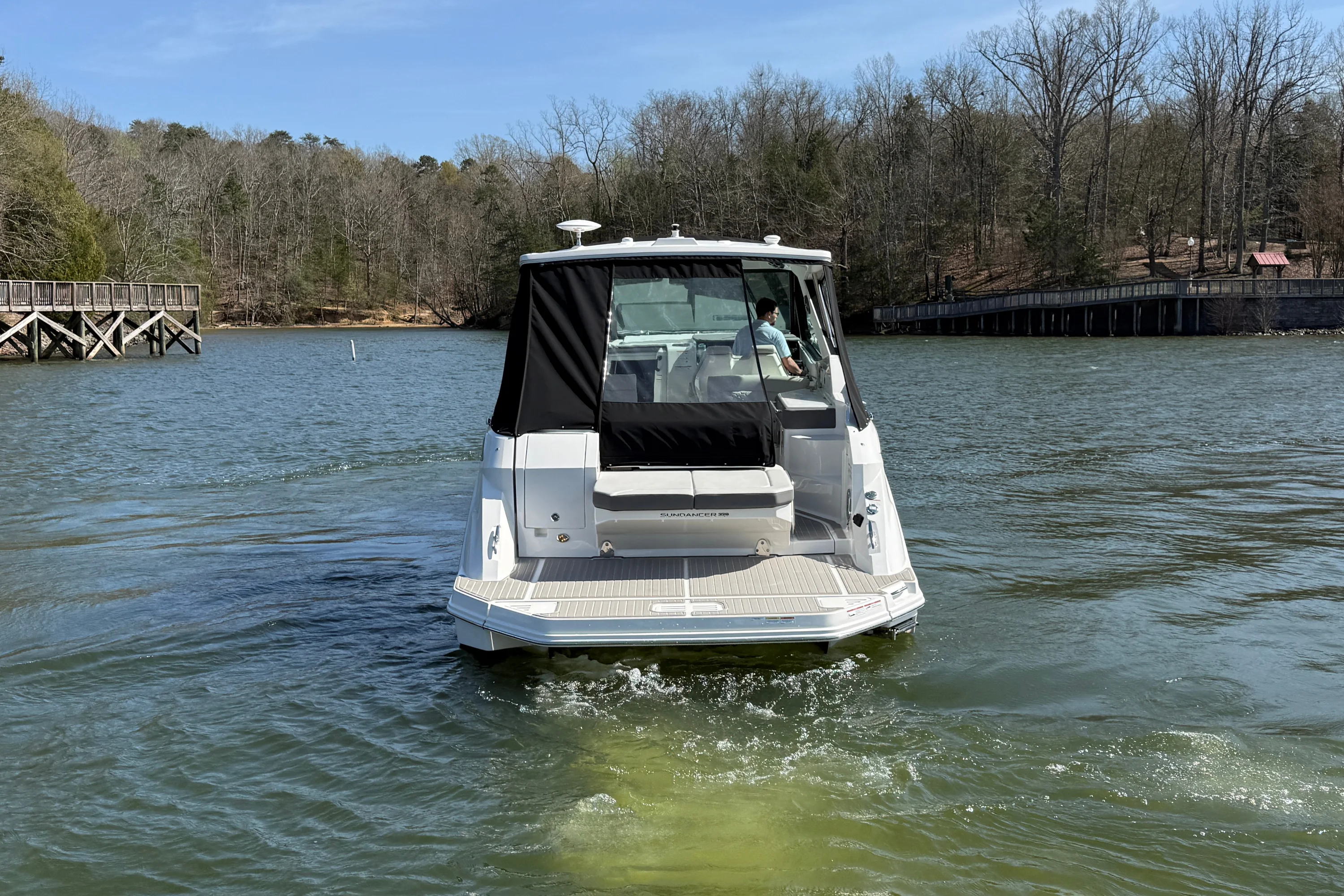 2026 Sea Ray Sundancer 320 Image Thumbnail #2