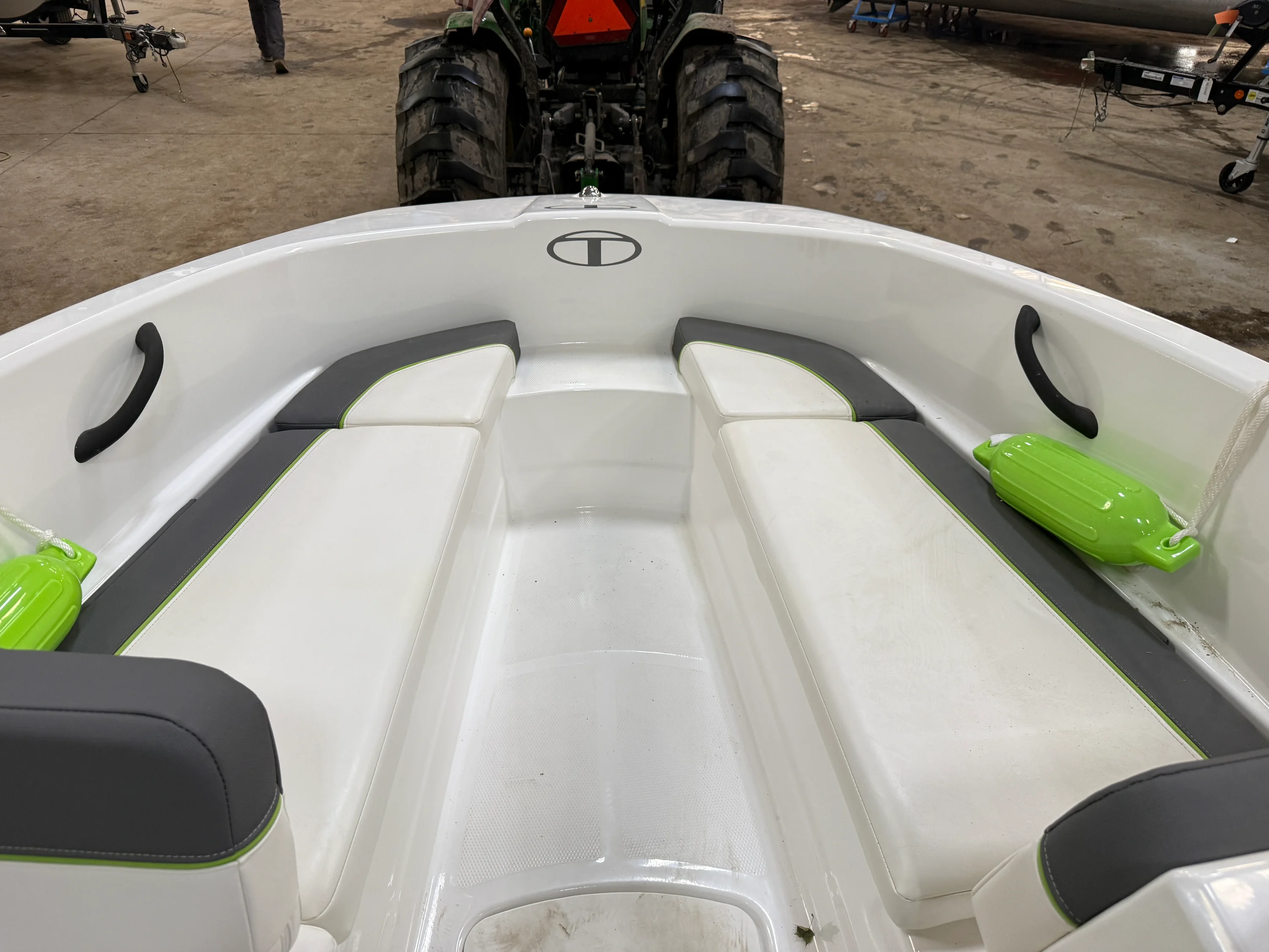 2024 Tahoe T16 Image Thumbnail #12