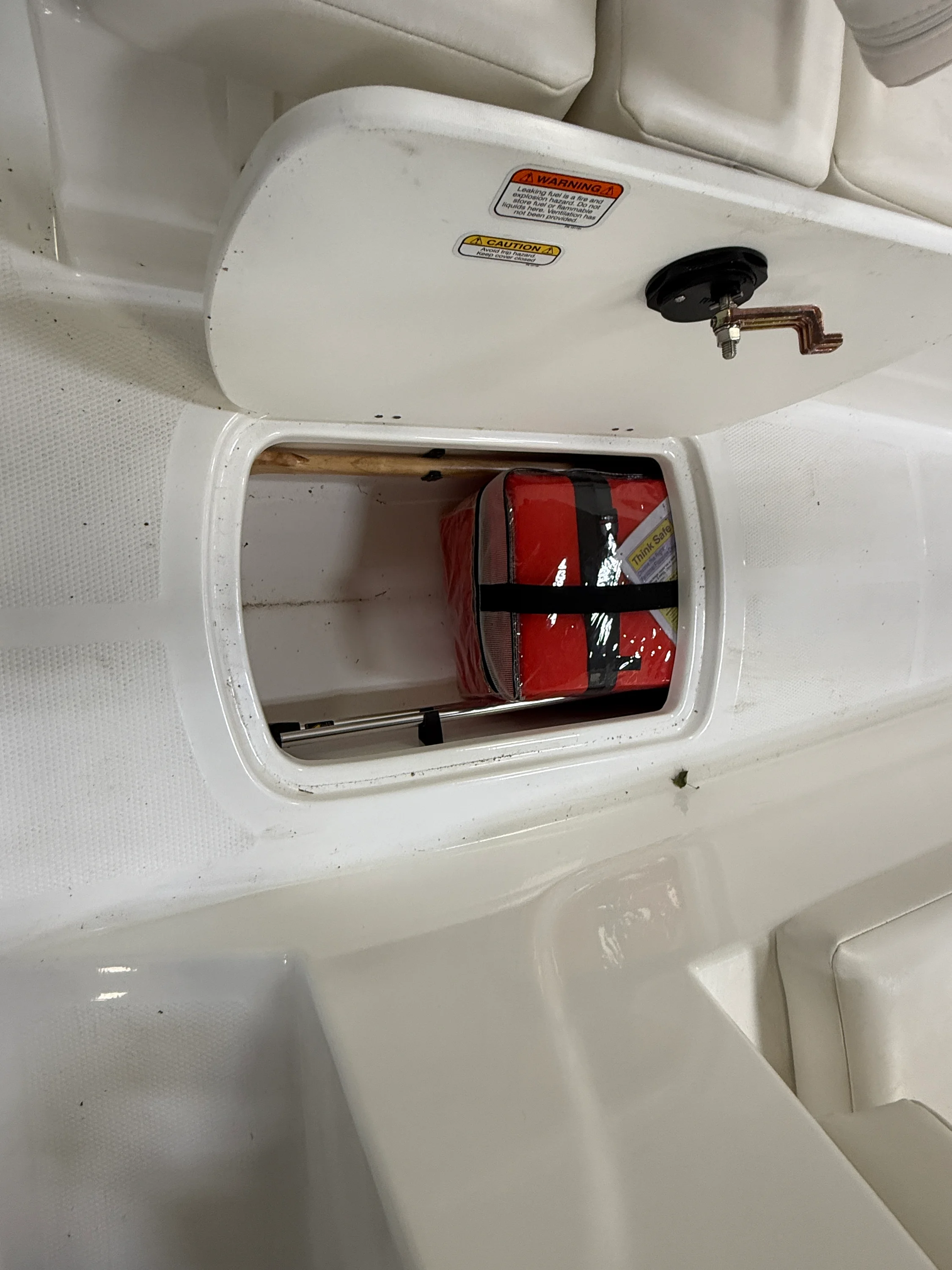 2024 Tahoe T16 Image Thumbnail #18