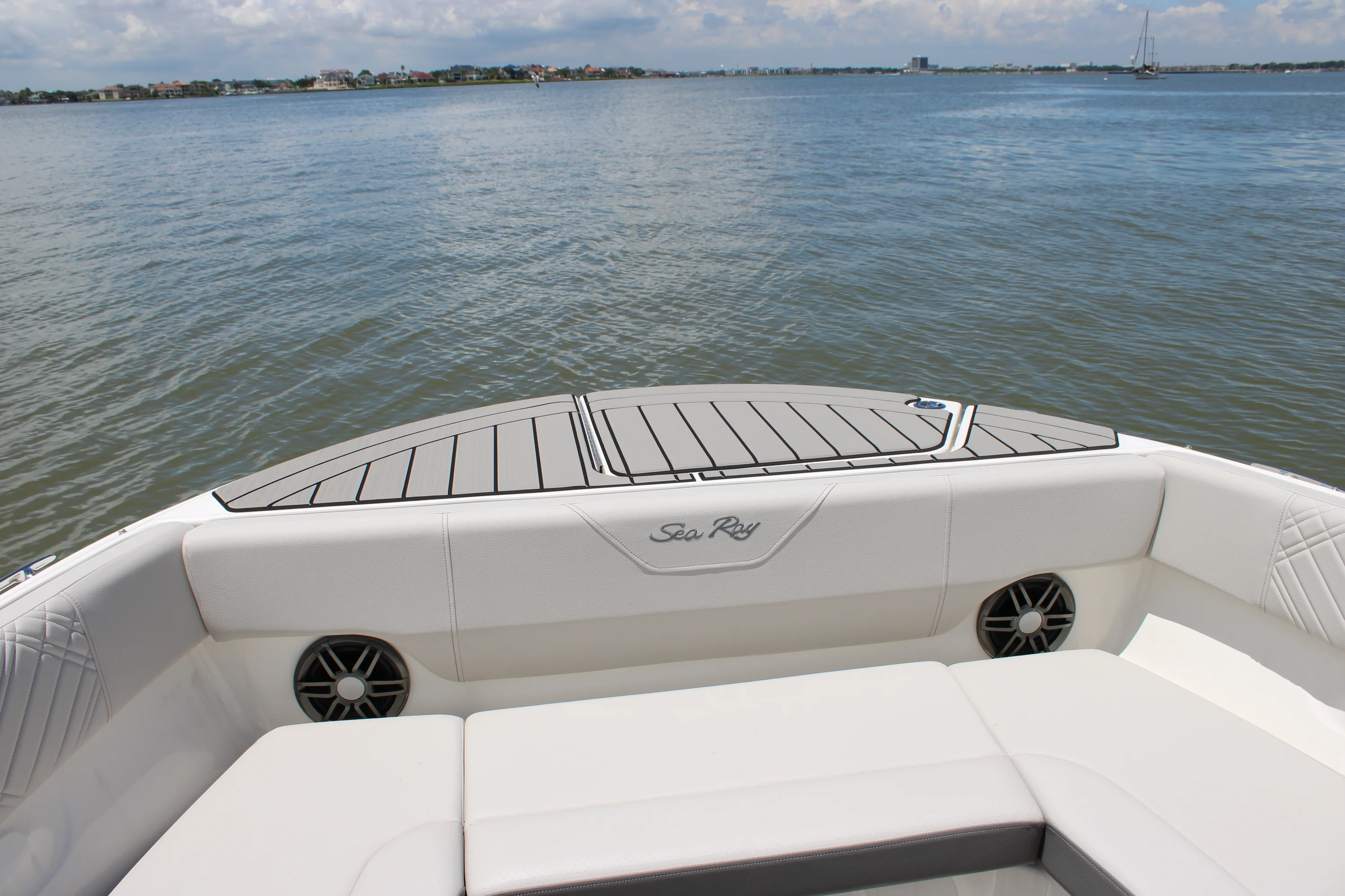 2026 Sea Ray SDX 270 Outboard Image Thumbnail #53