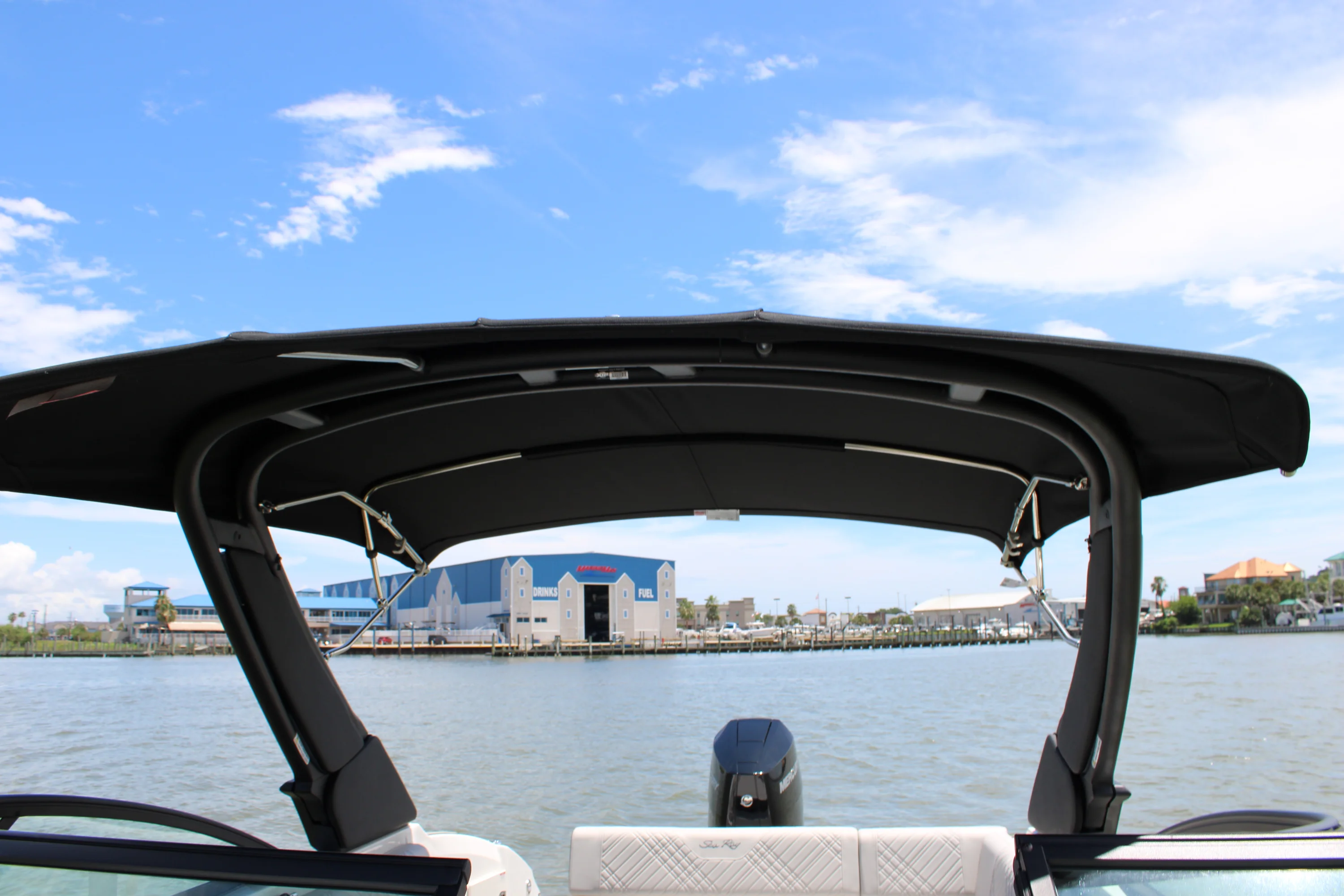 2026 Sea Ray SDX 270 Outboard Image Thumbnail #20