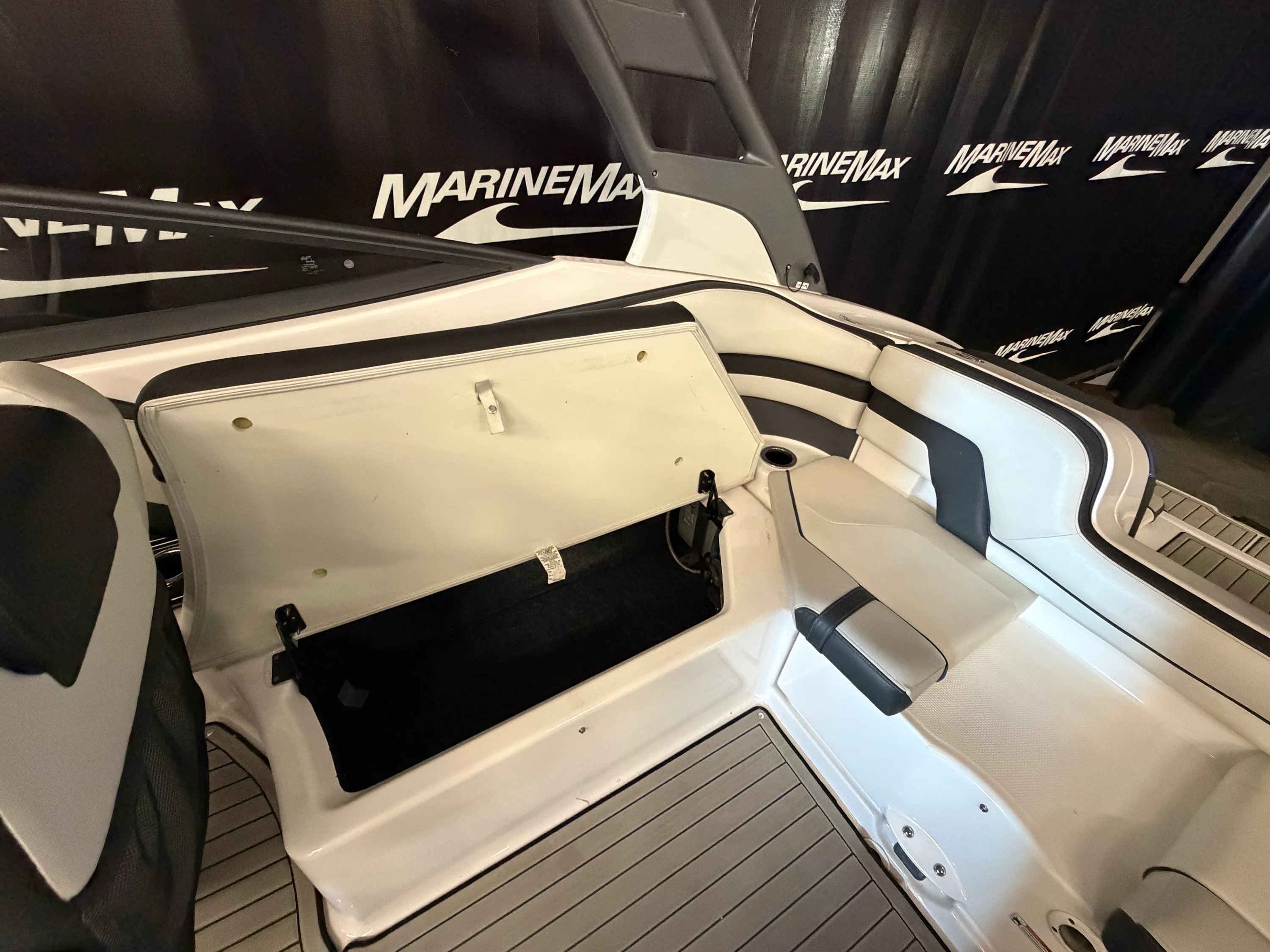 2020 Yamaha 242S Image Thumbnail #19