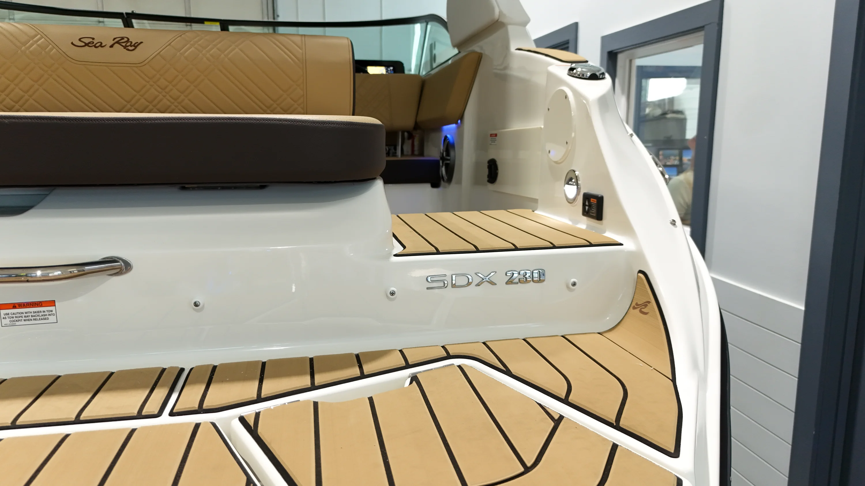 2026 Sea Ray SDX 230 Image Thumbnail #12
