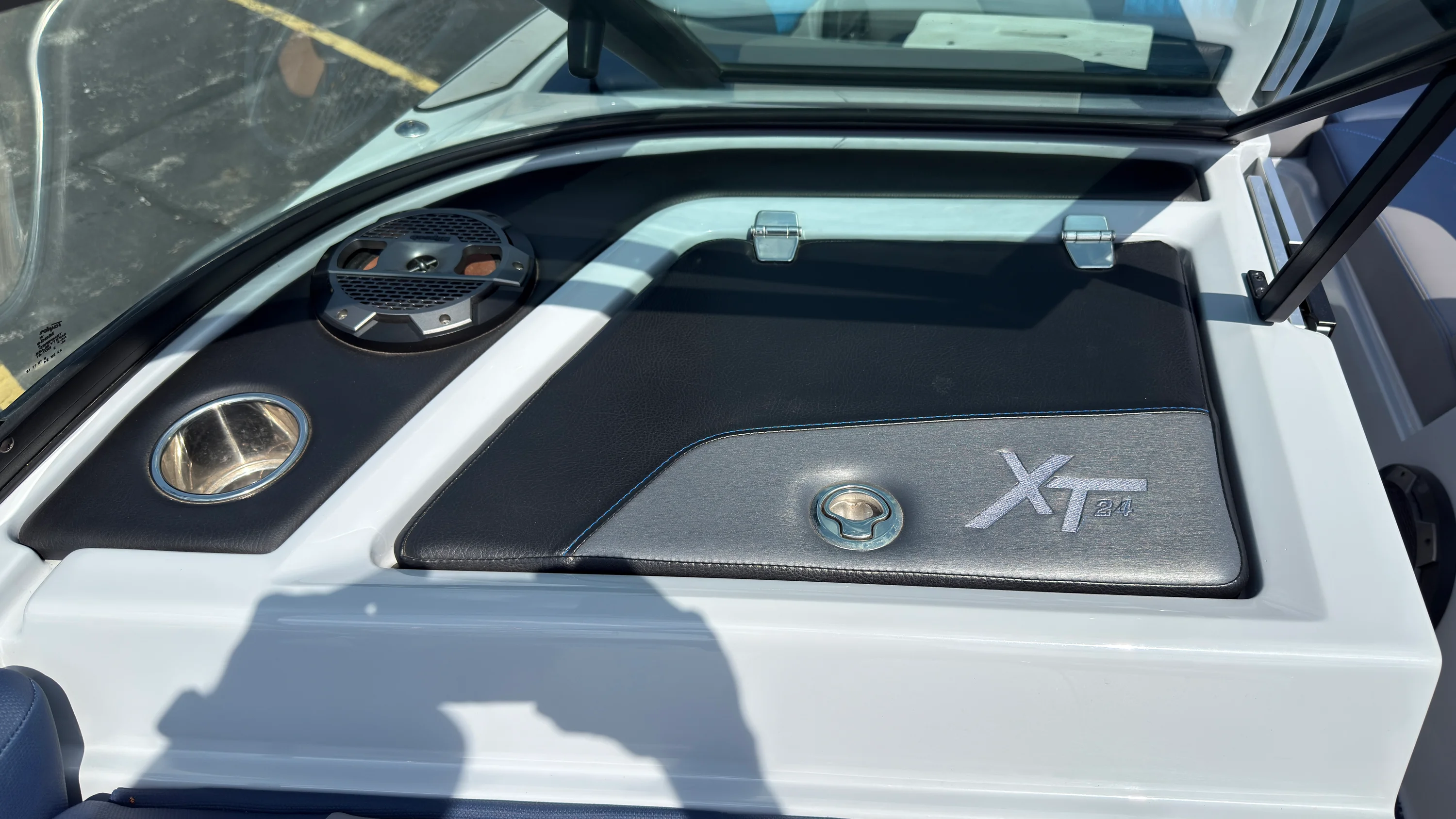 2022 Mastercraft XT 24 Image Thumbnail #21