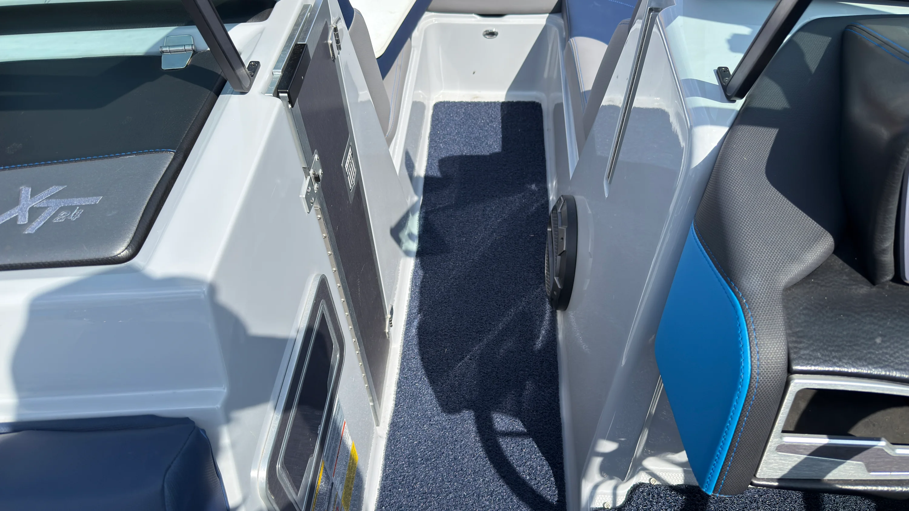 2022 Mastercraft XT 24 Image Thumbnail #32