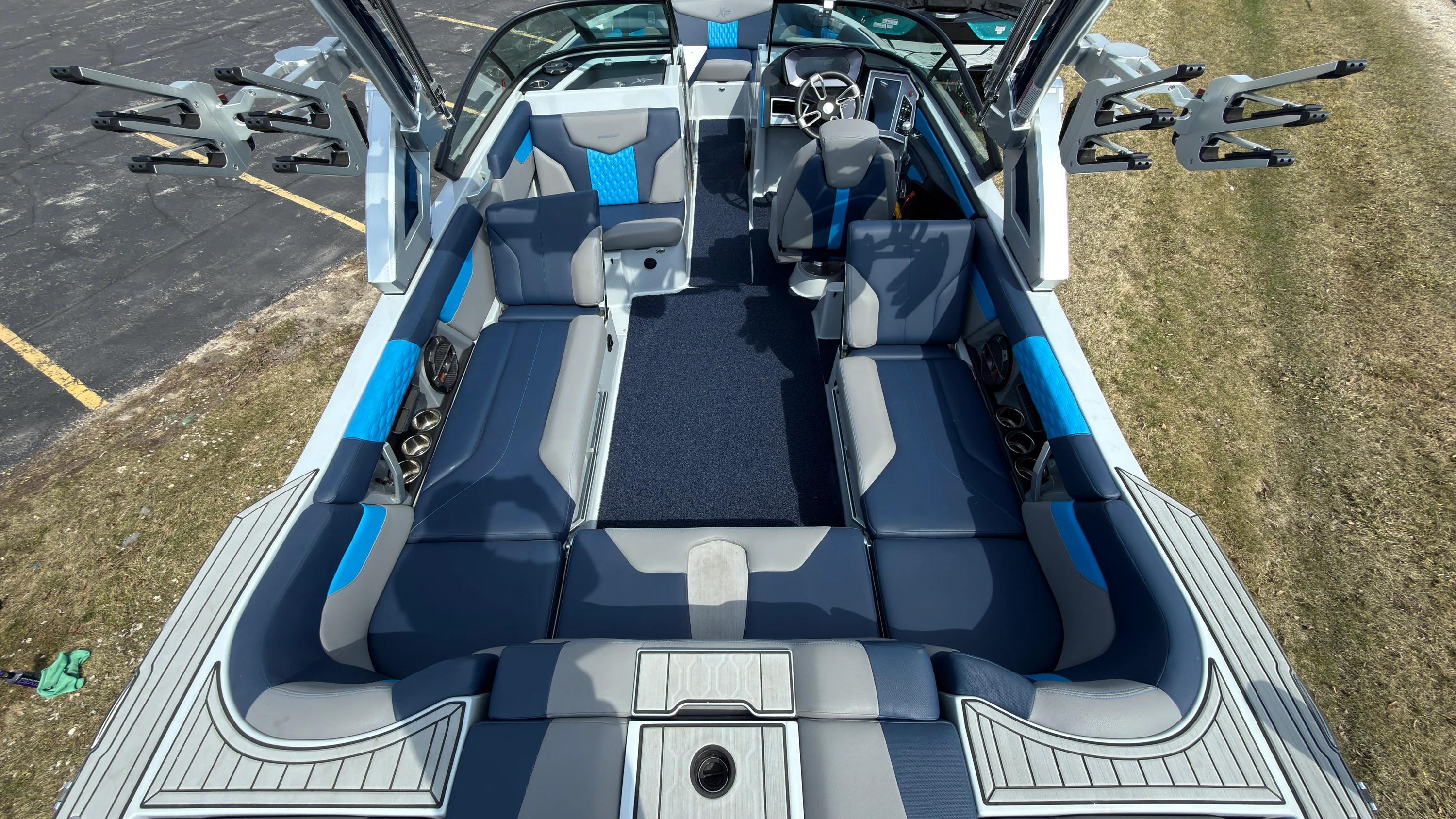 2022 Mastercraft XT 24 Image Thumbnail #7