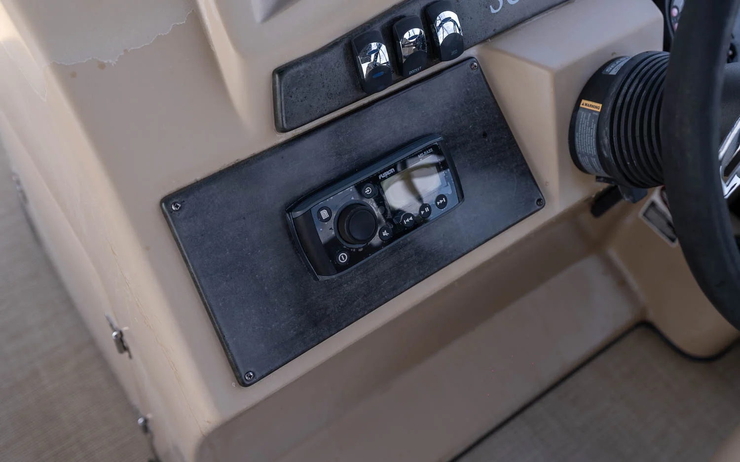 2019 Harris SUNLINER 240 Image Thumbnail #12