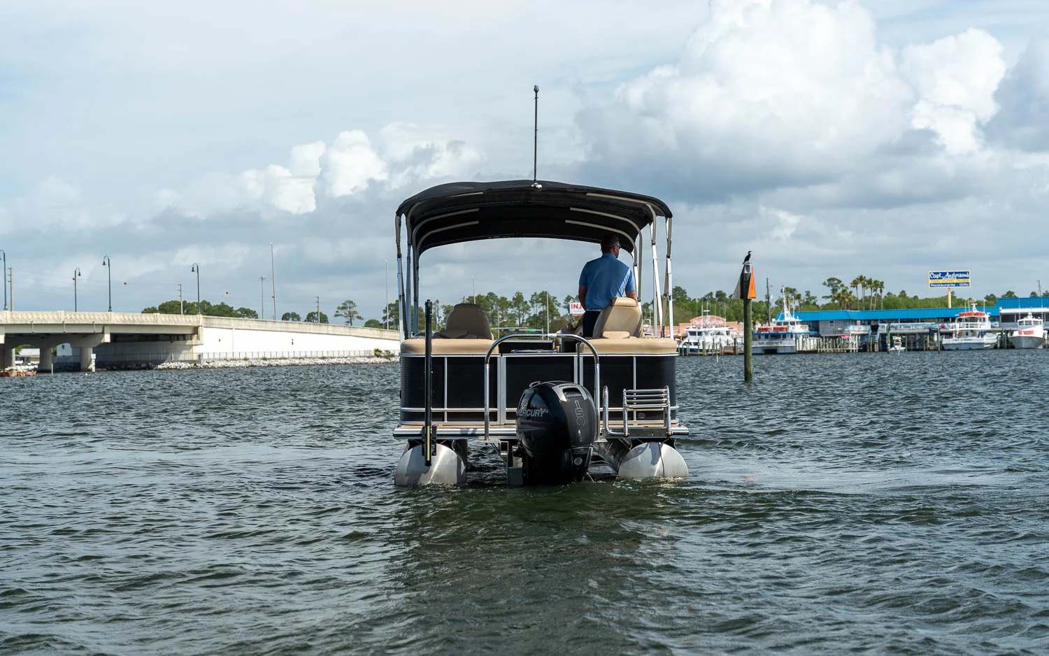 2019 Harris SUNLINER 240 Image Thumbnail #5