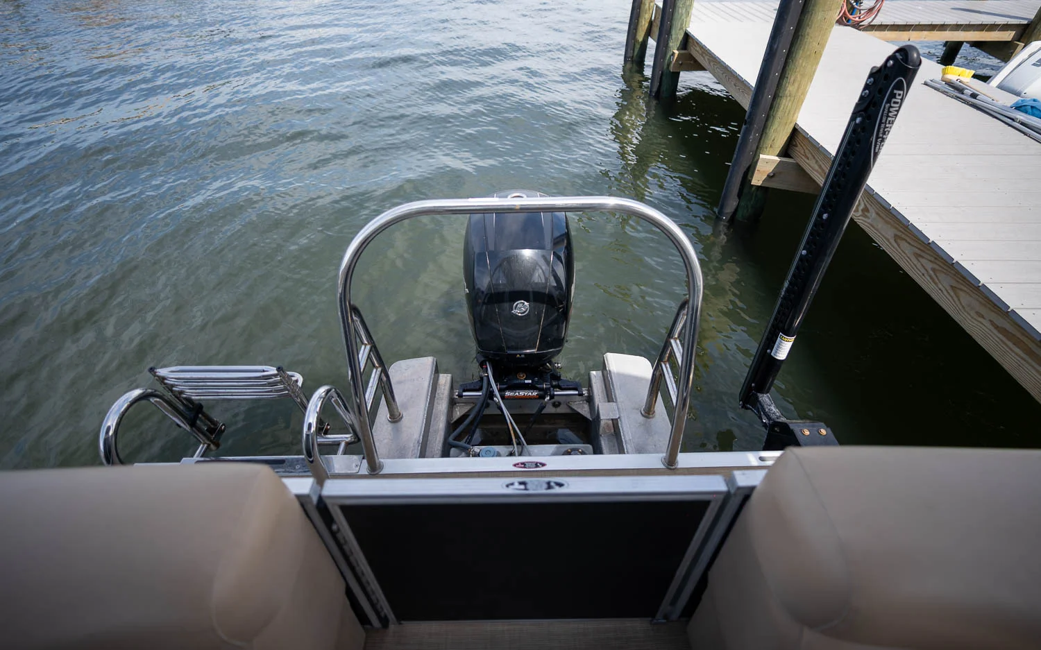 2019 Harris SUNLINER 240 Image Thumbnail #22