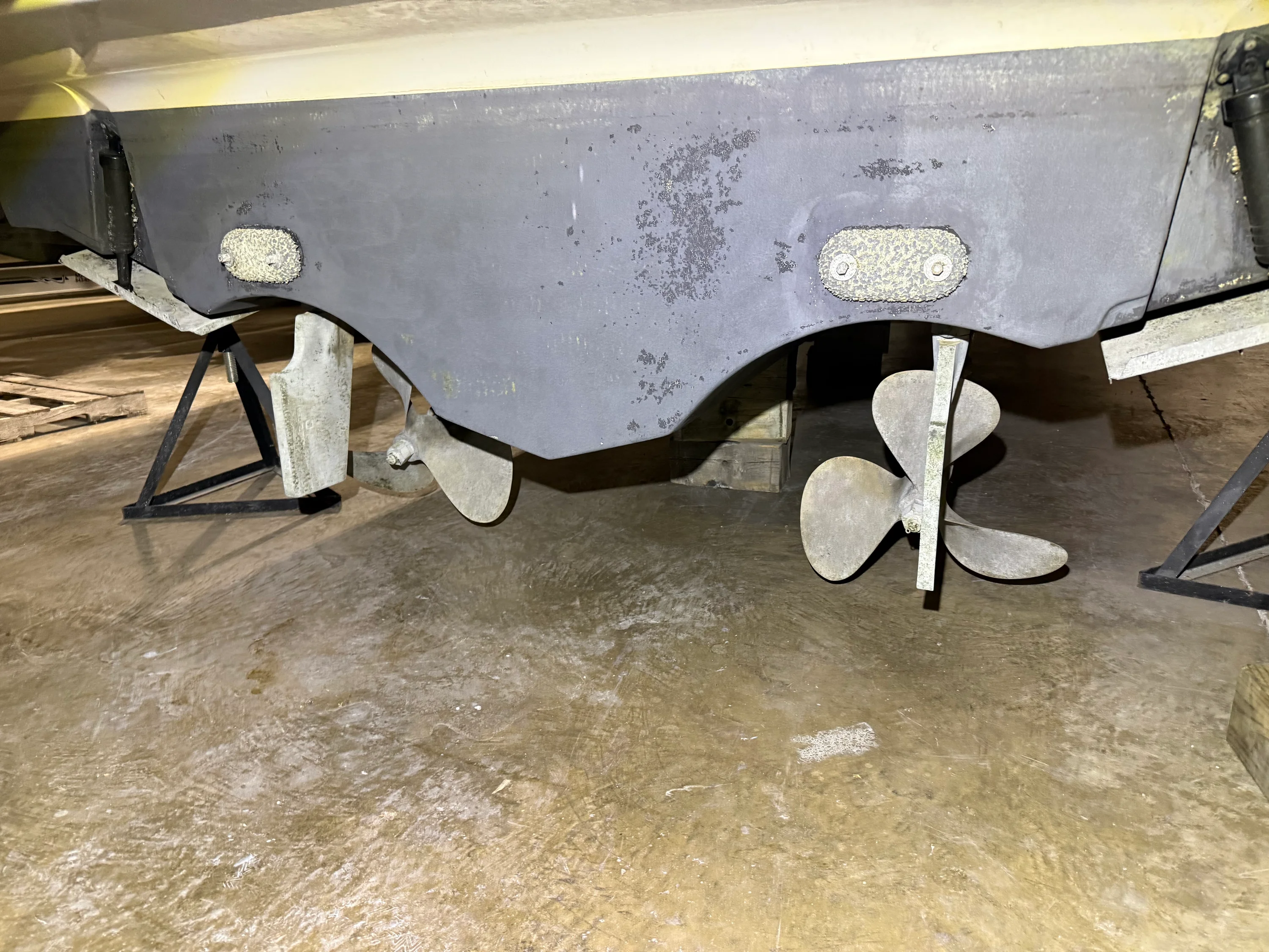 2000 Tiara Yachts 3500 OPEN Image Thumbnail #37