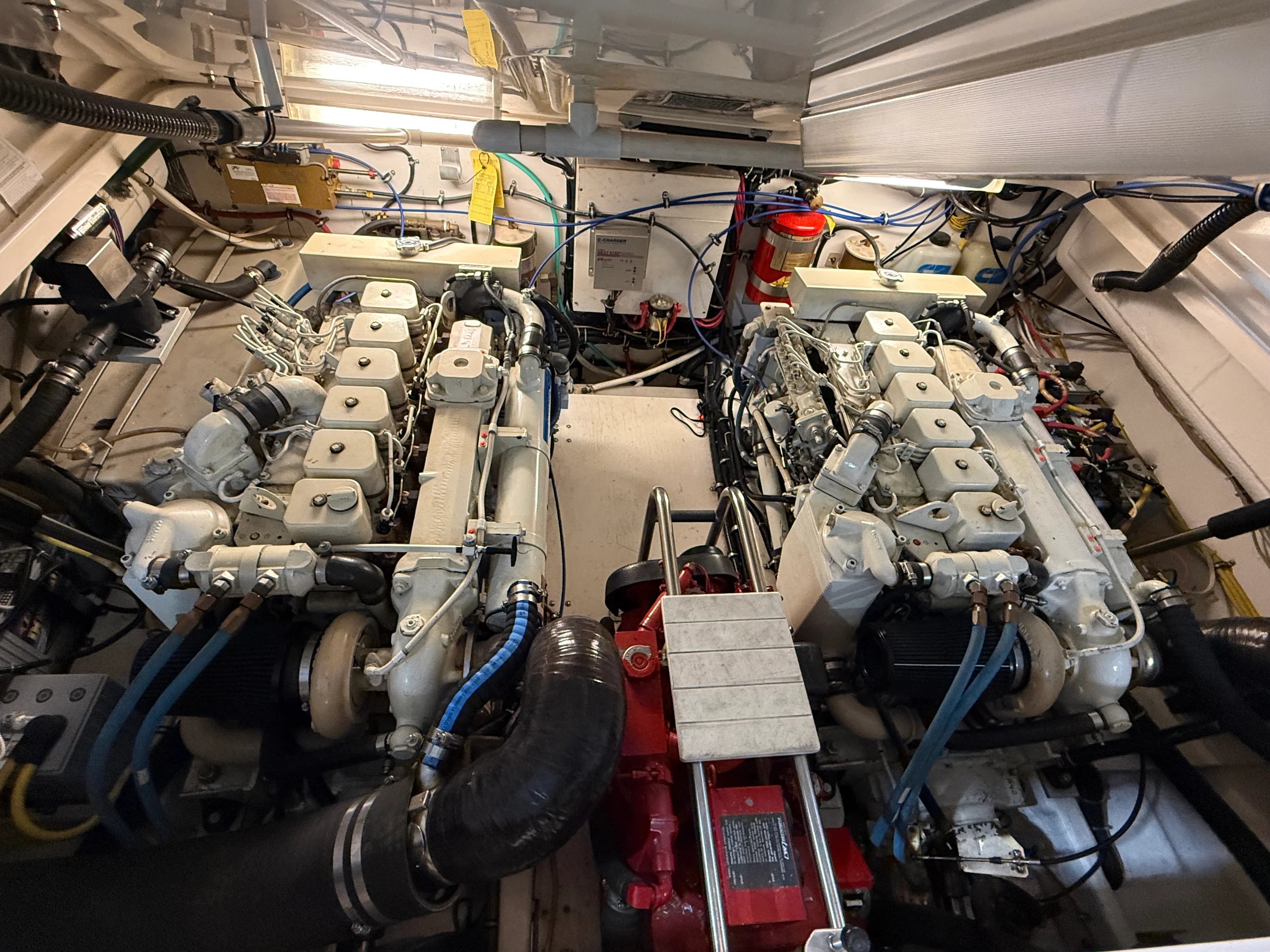 2000 Tiara Yachts 3500 OPEN Image Thumbnail #36