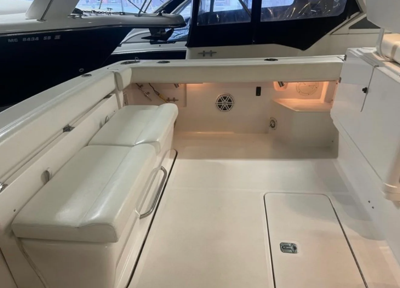 2000 Tiara Yachts 3500 OPEN Image Thumbnail #2