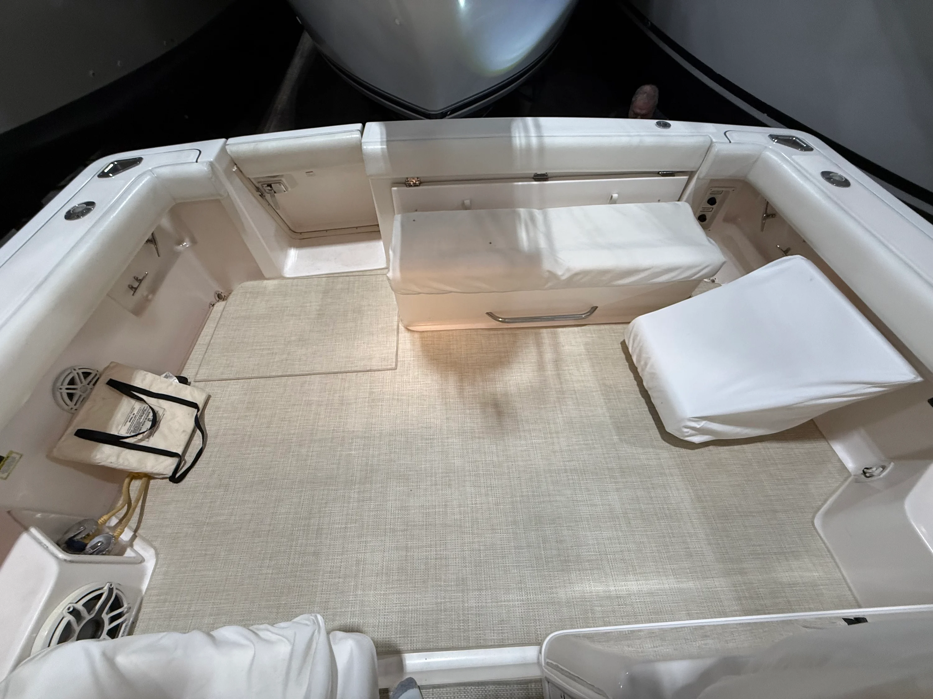 2000 Tiara Yachts 3500 OPEN Image Thumbnail #10