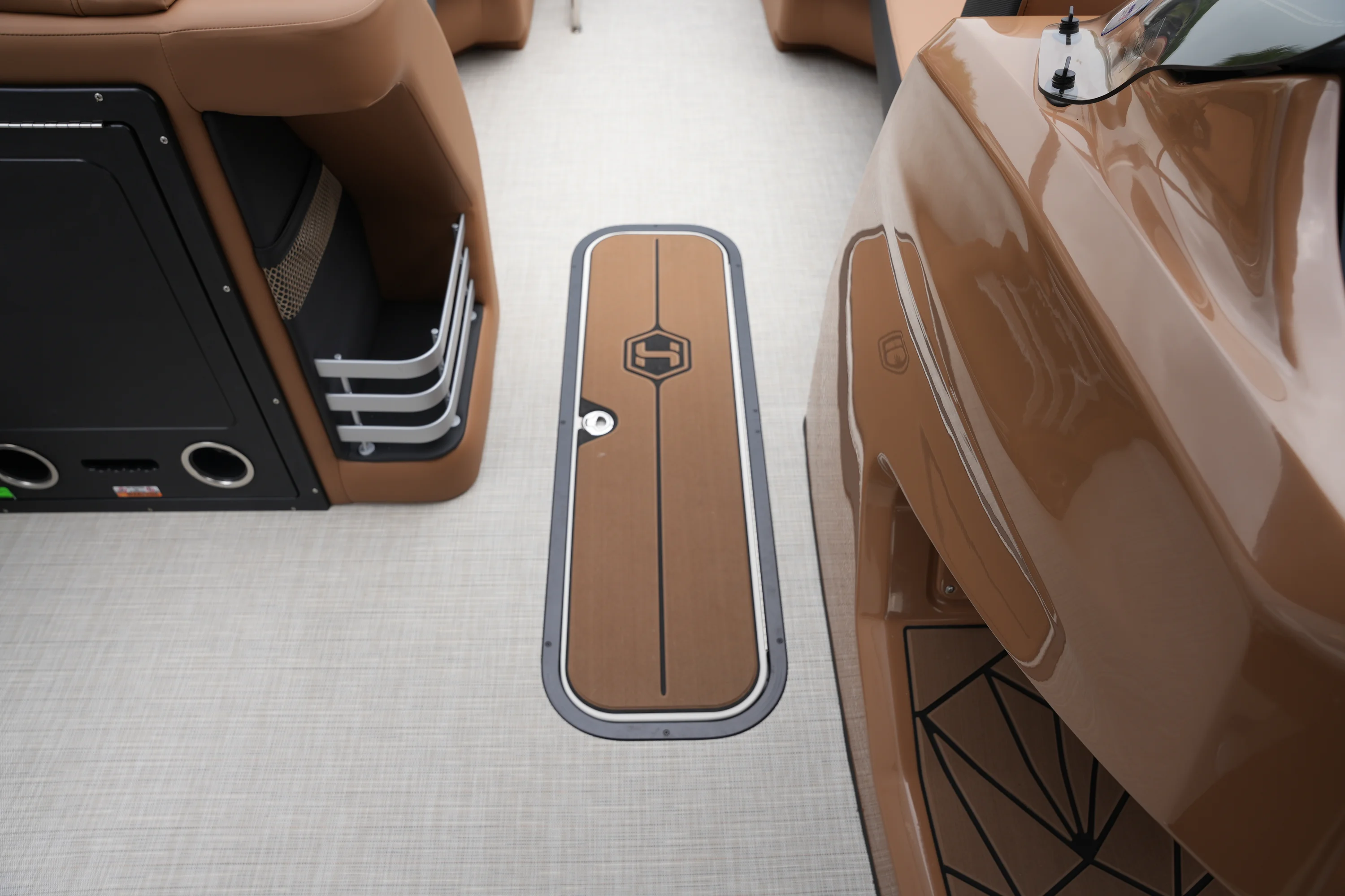 2026 Harris 230 Grand Mariner Image Thumbnail #38