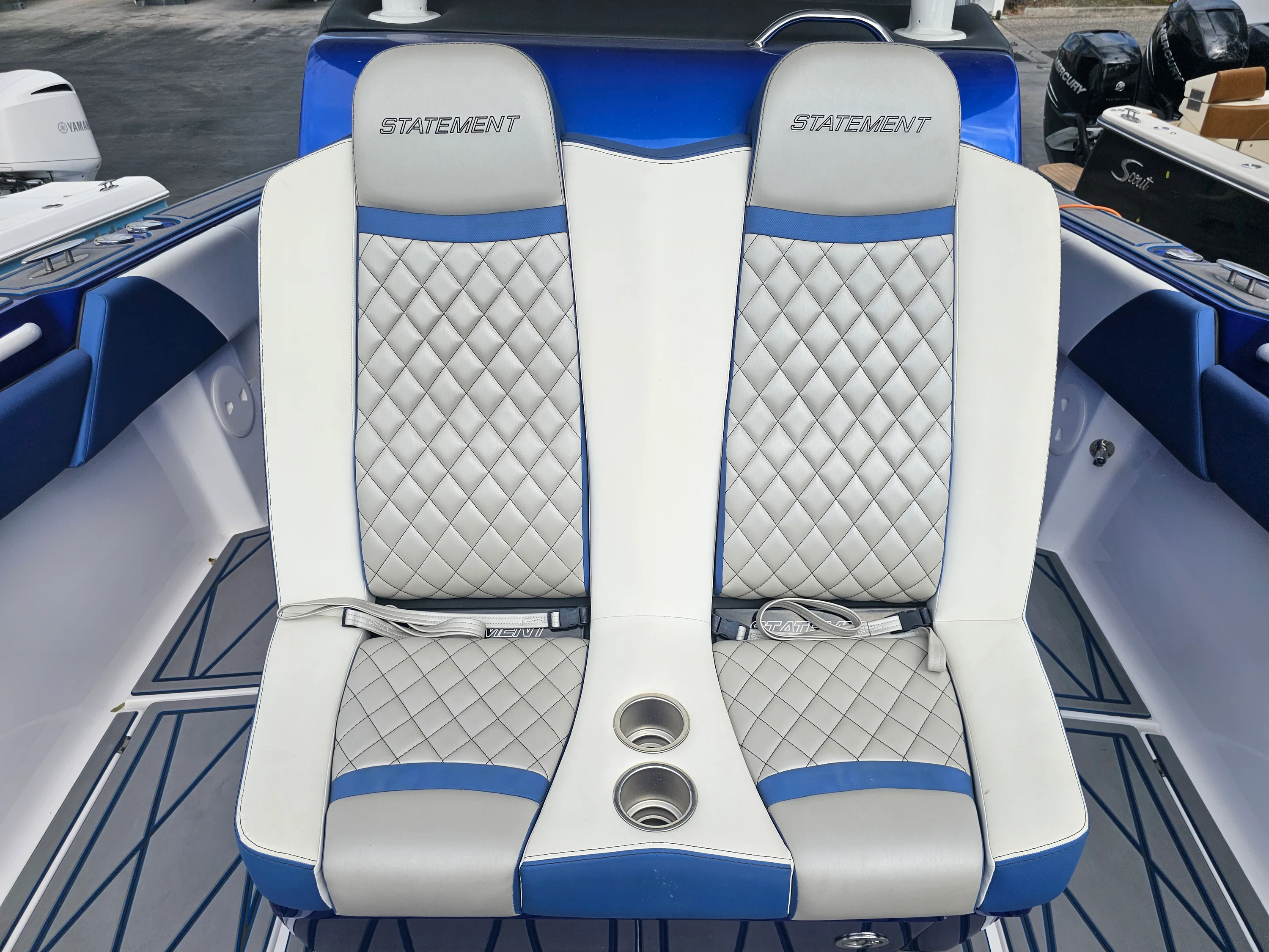 2022 Statement 380 OPEN Image Thumbnail #78