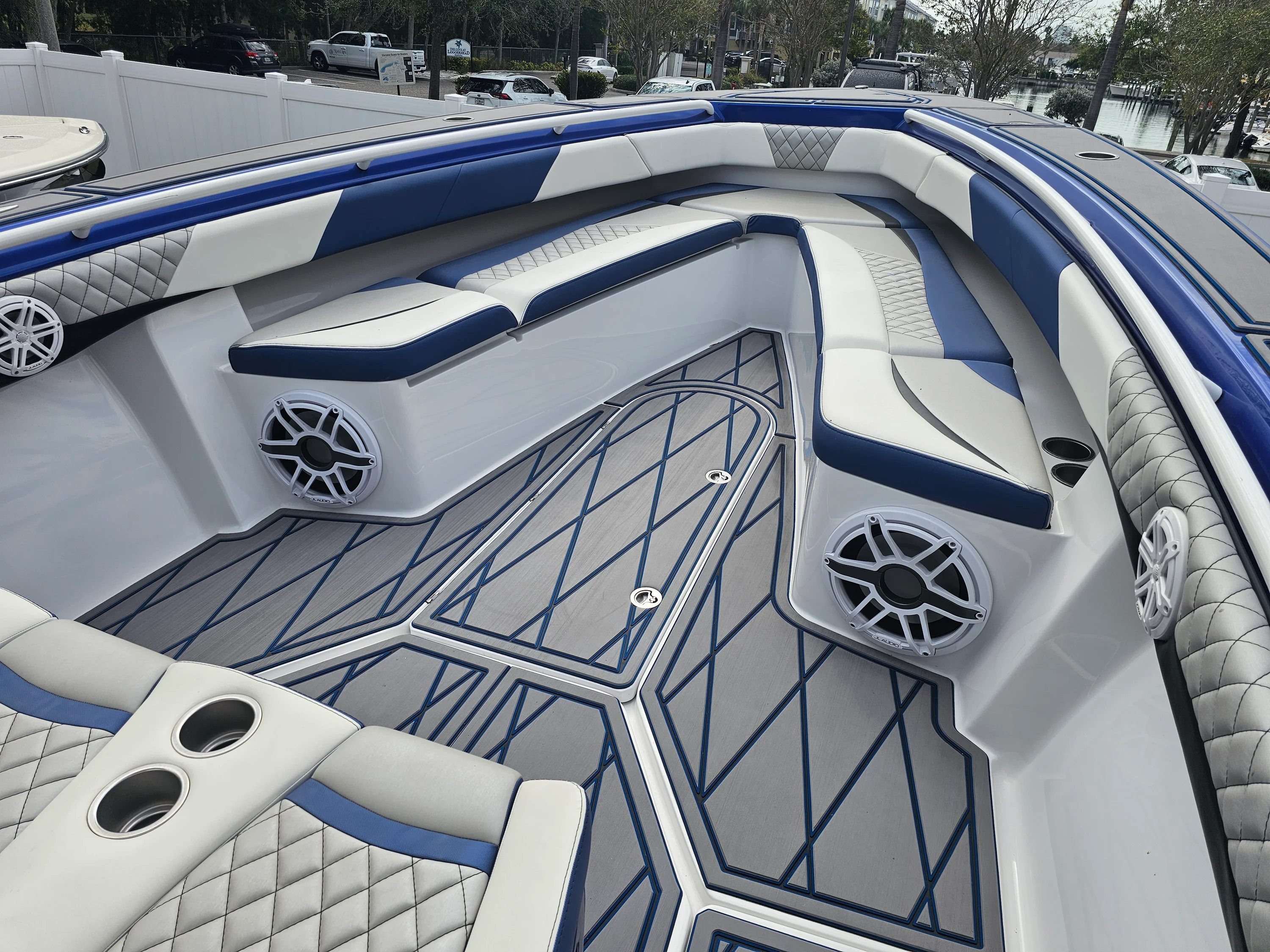 2022 Statement 380 OPEN Image Thumbnail #47