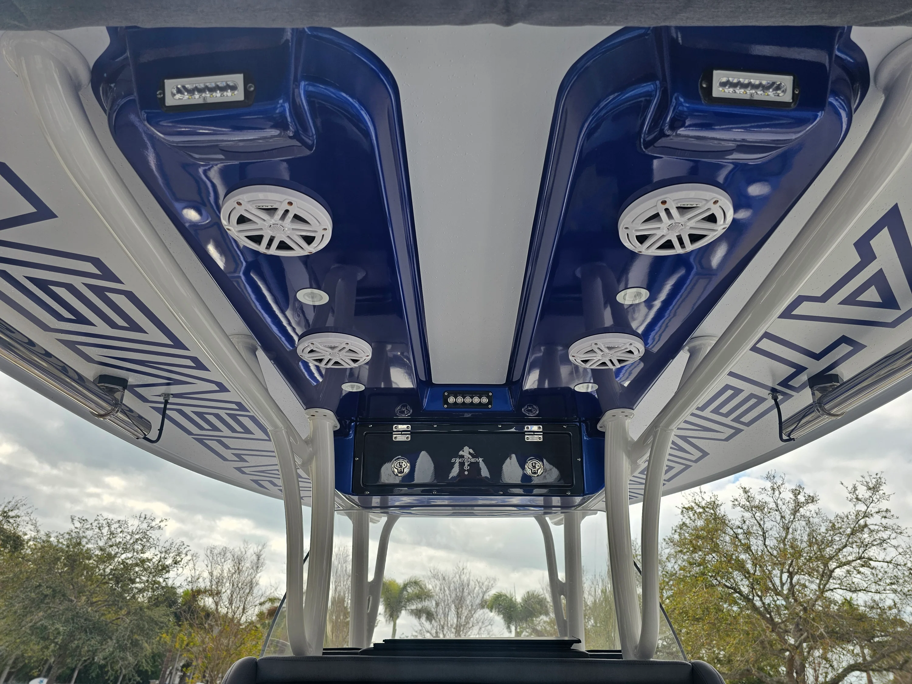 2022 Statement 380 OPEN Image Thumbnail #30