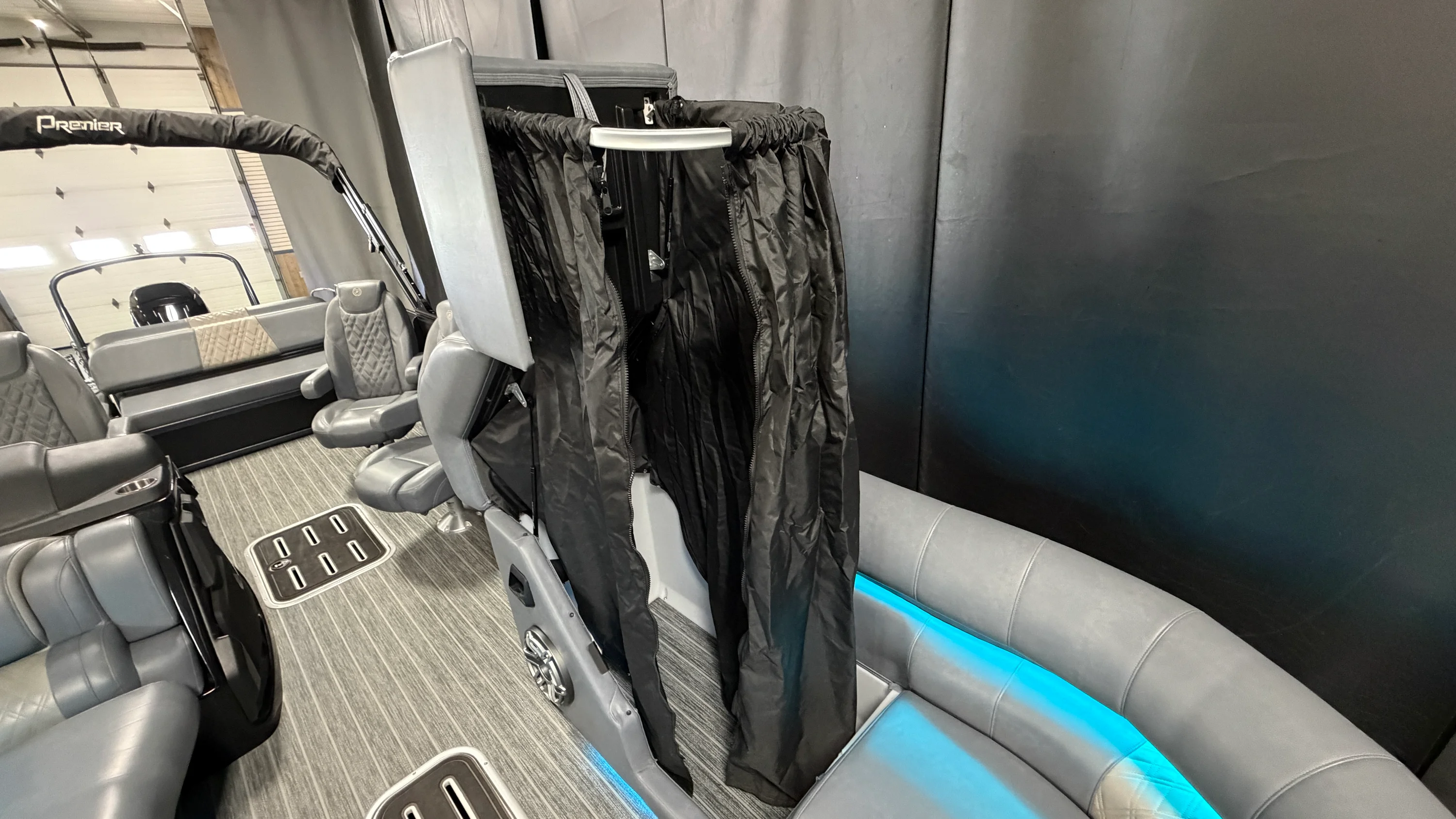 2022 Premier 270INTRIGUE Image Thumbnail #20