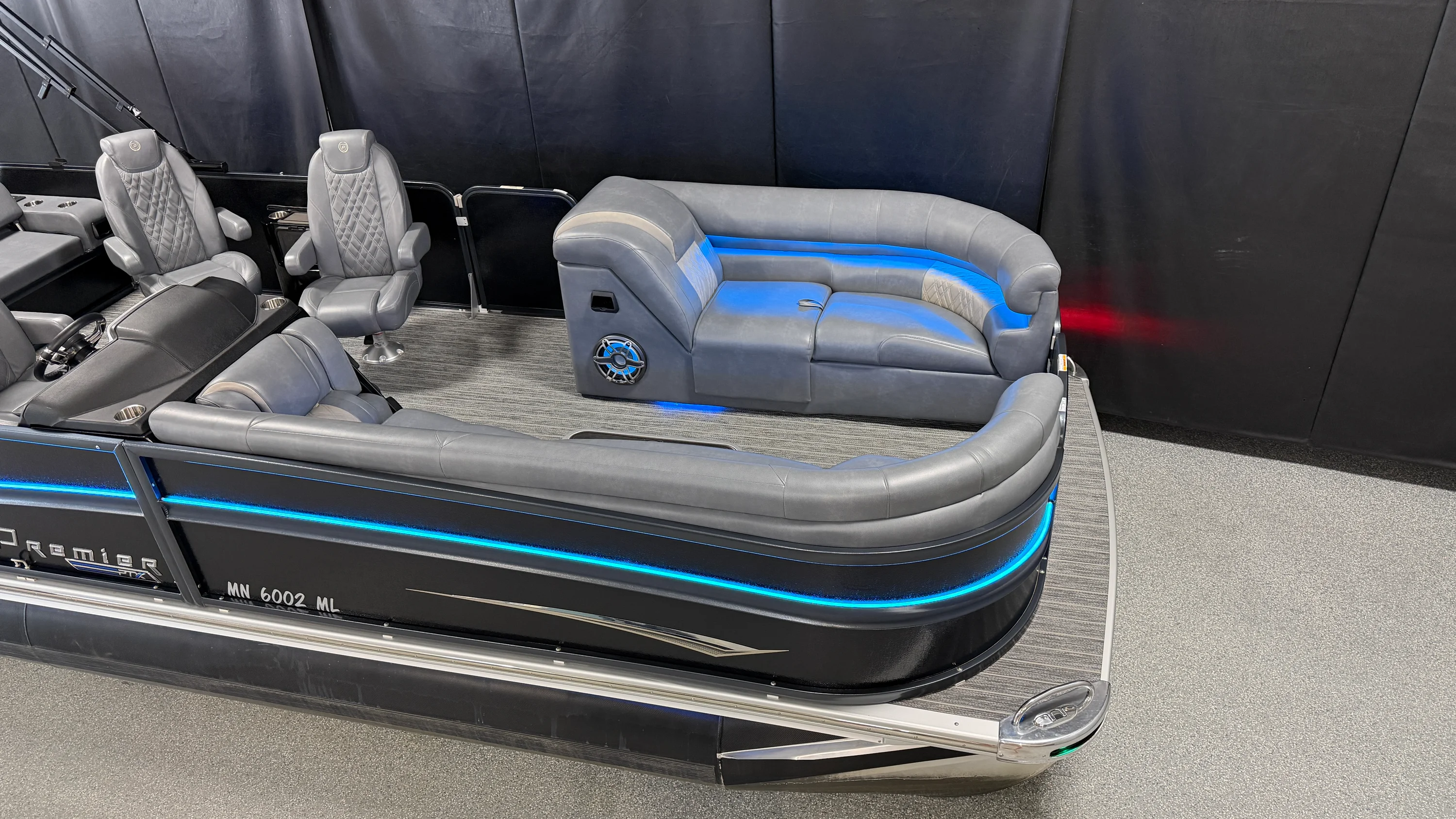 2022 Premier 270INTRIGUE Image Thumbnail #7