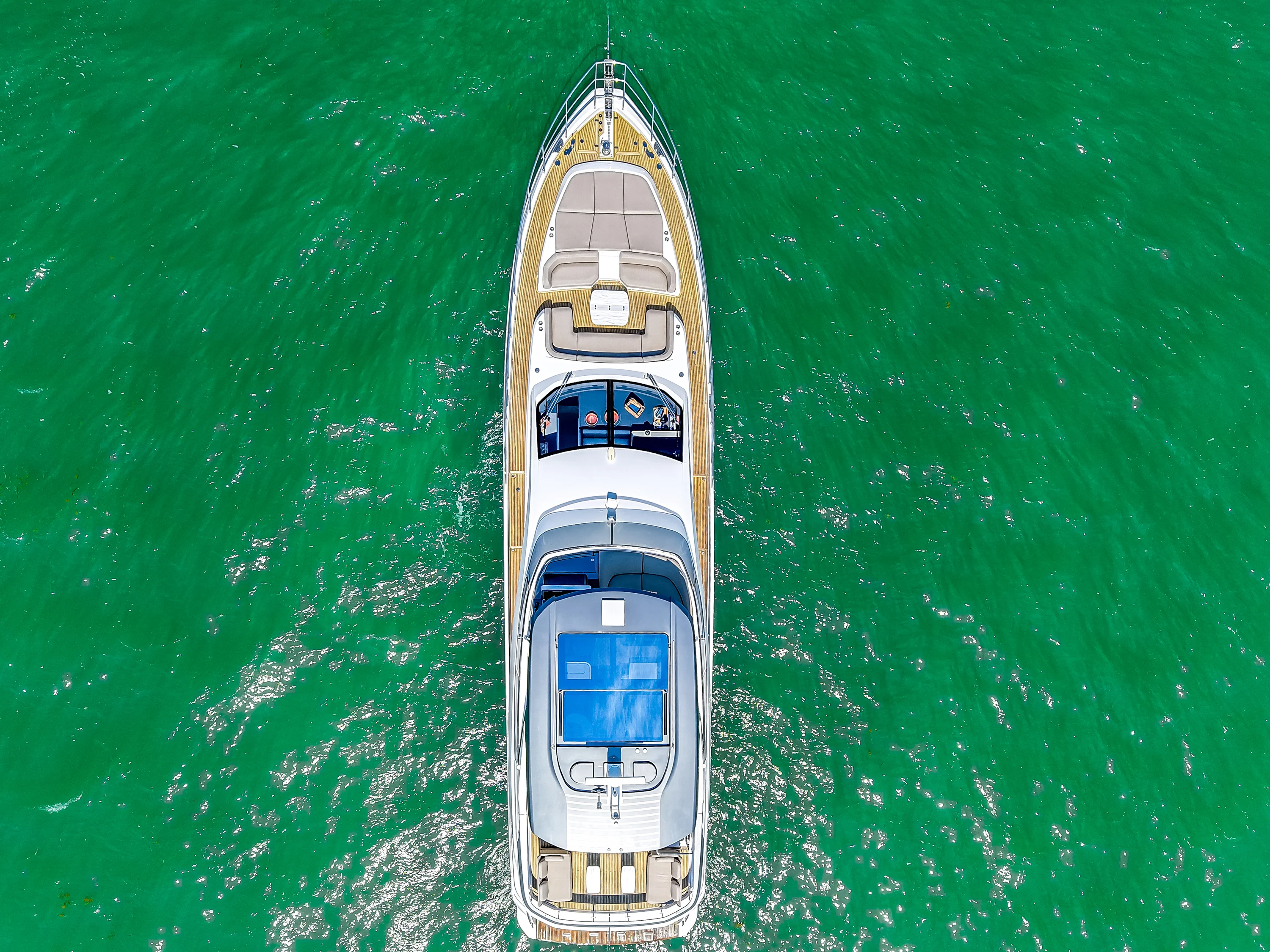 2025 Azimut 78 FLY Image Thumbnail #16