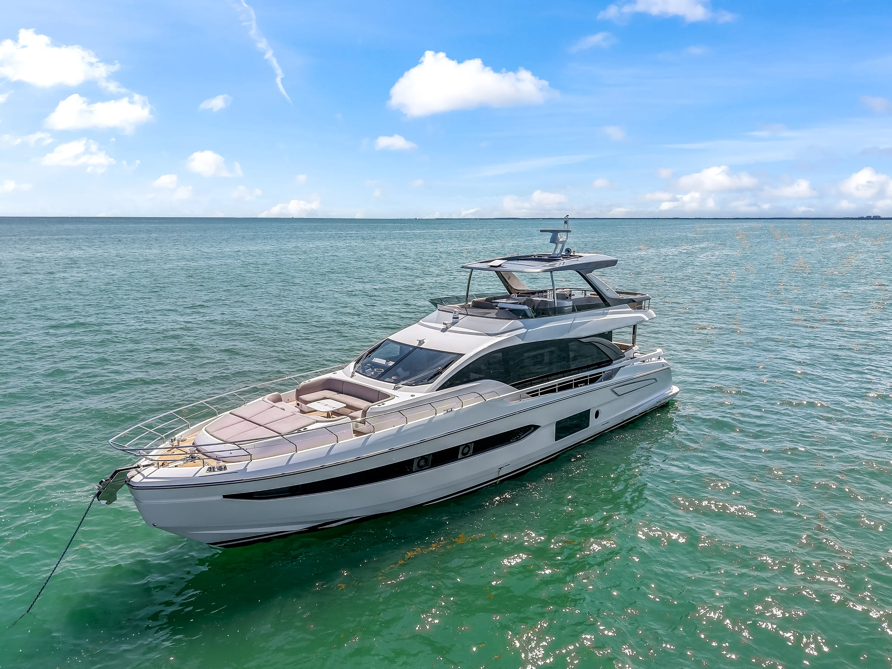 2025 Azimut 78 FLY Image Thumbnail #2