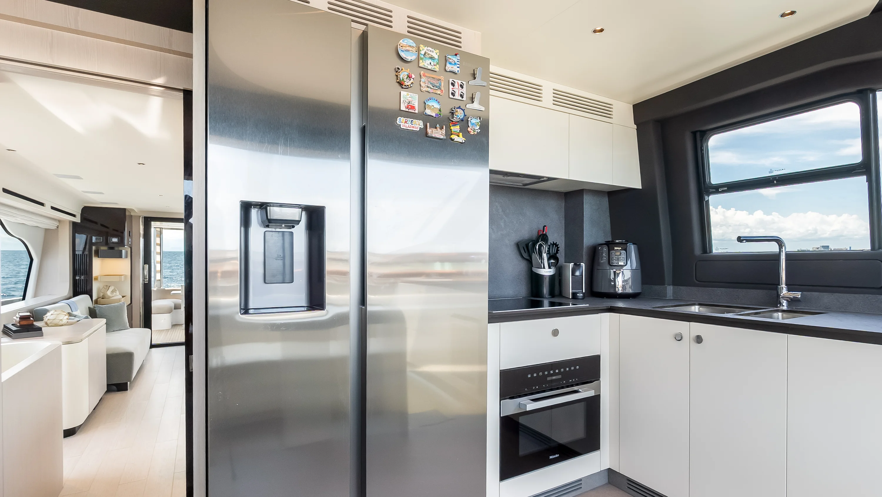 2025 Azimut 78 FLY Image Thumbnail #52