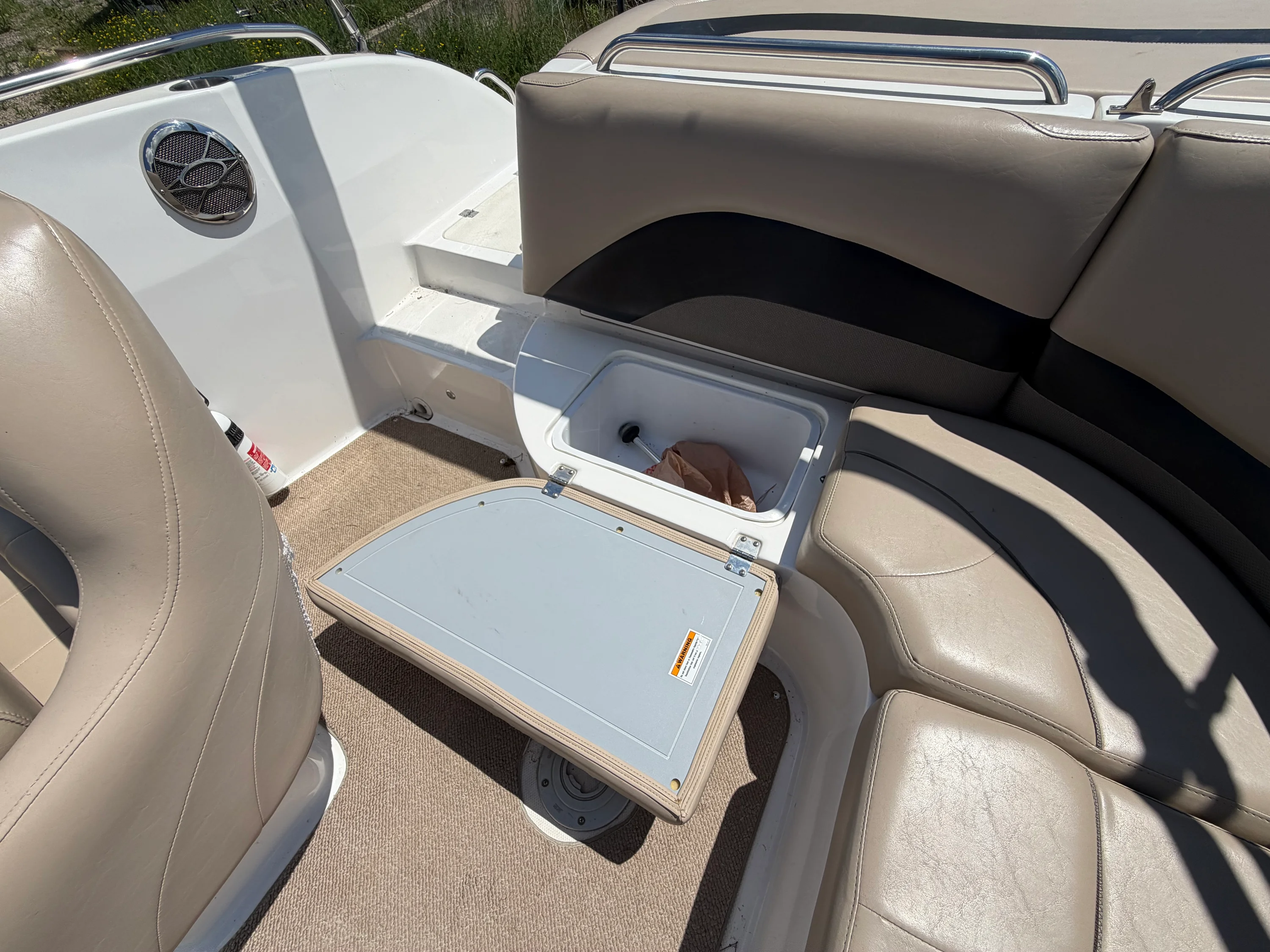 2014 Hurricane 202 SUNDECK SPORT Image Thumbnail #22