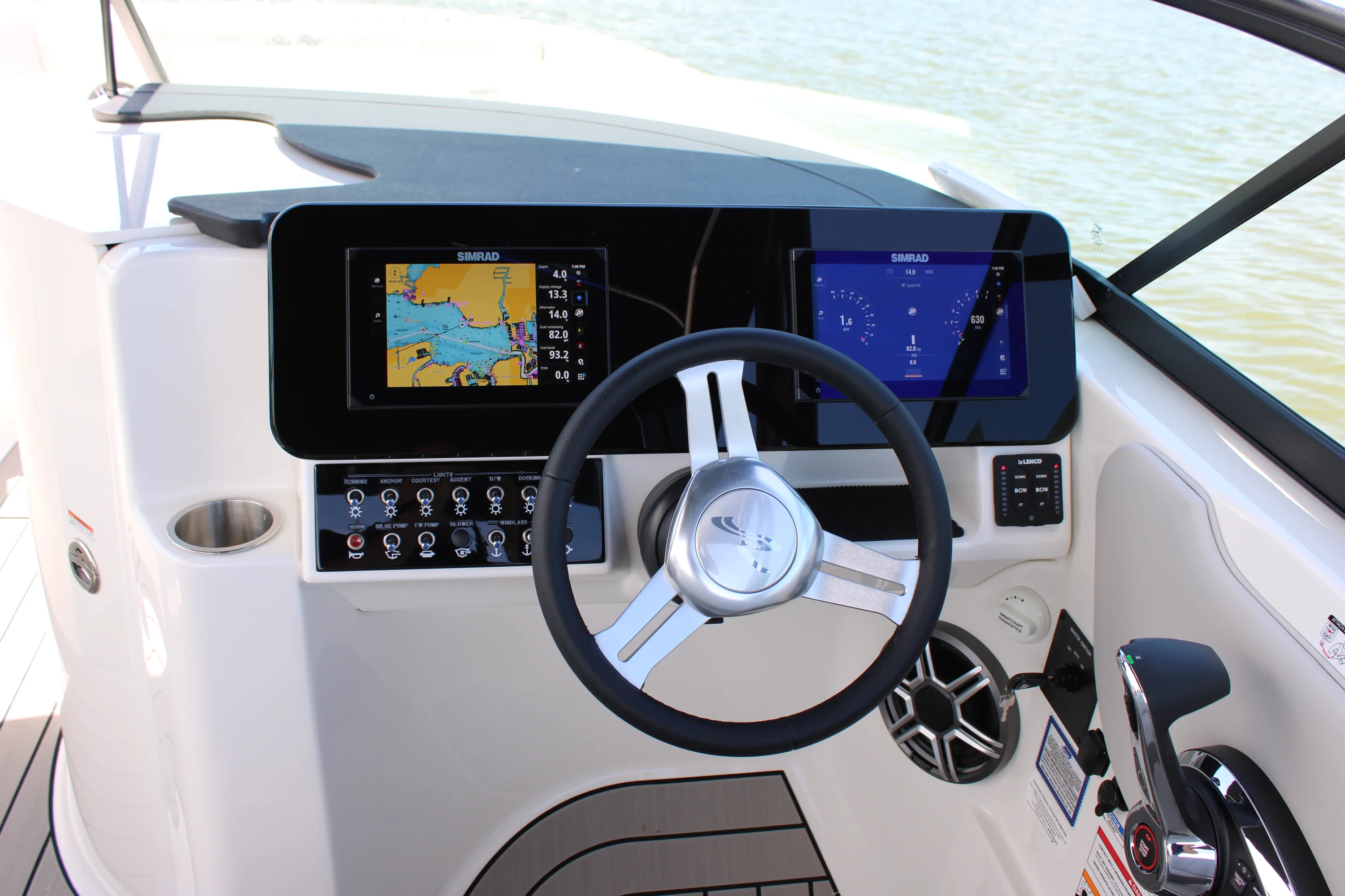 2026 Sea Ray SDX 270 Outboard Image Thumbnail #36