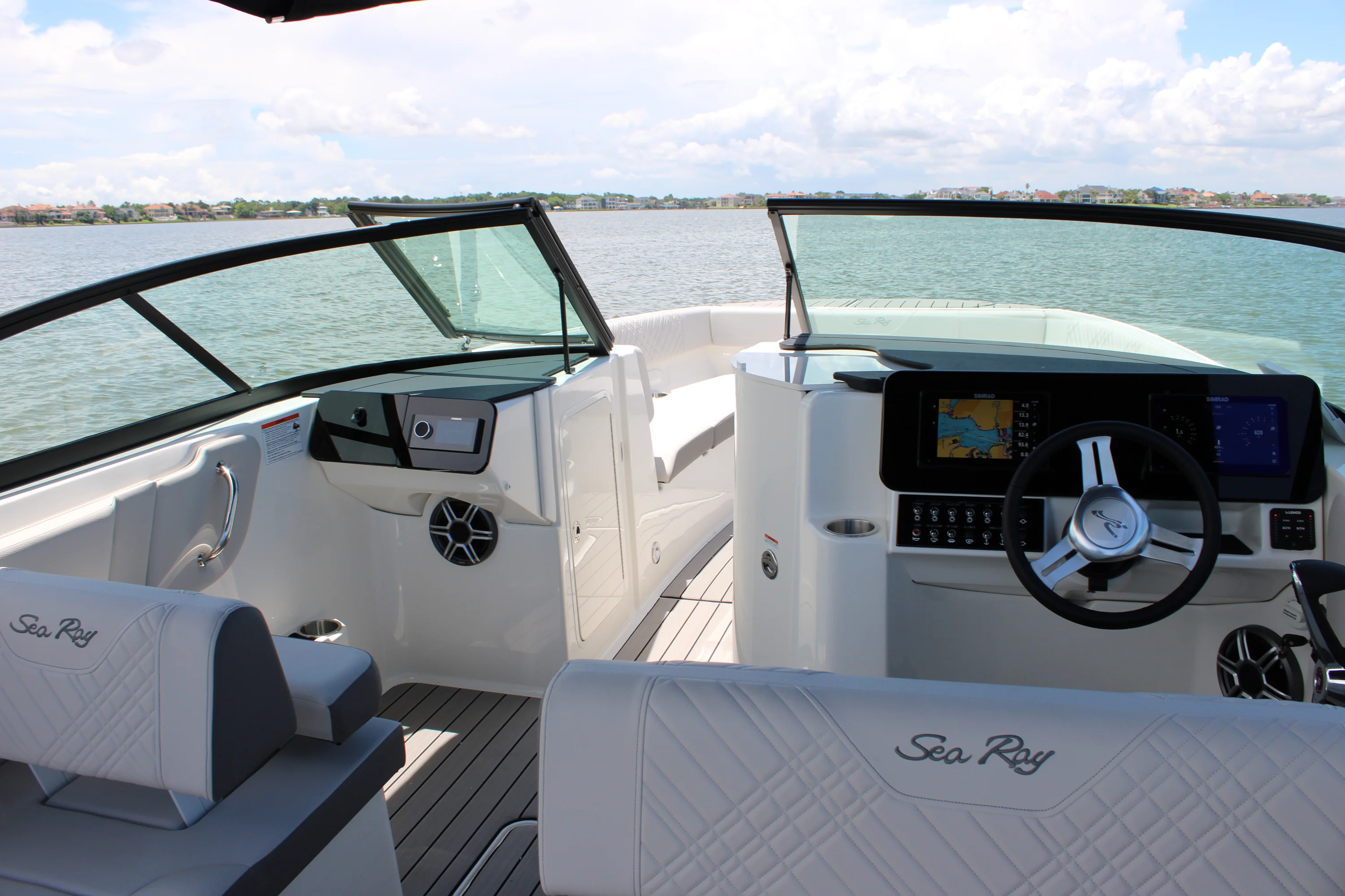 2026 Sea Ray SDX 270 Outboard Image Thumbnail #34
