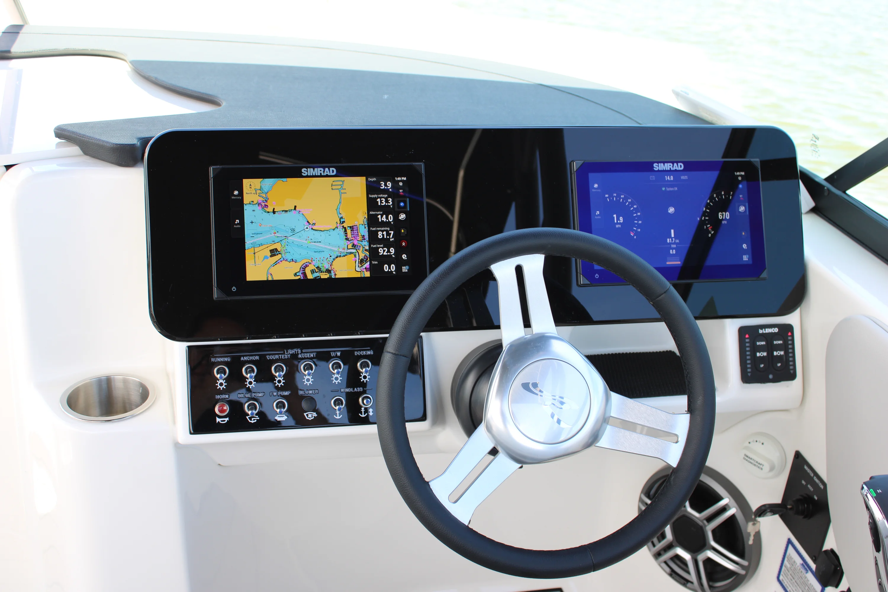 2026 Sea Ray SDX 270 Outboard Image Thumbnail #39