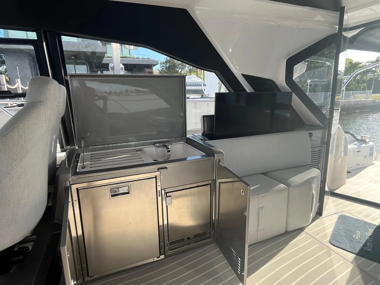 2025 Azimut ATLANTIS 51 Image Thumbnail #15