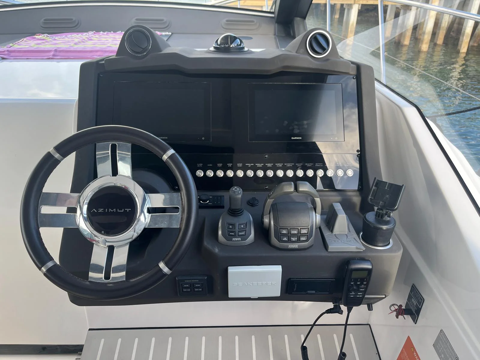 2025 Azimut ATLANTIS 51 Image Thumbnail #13