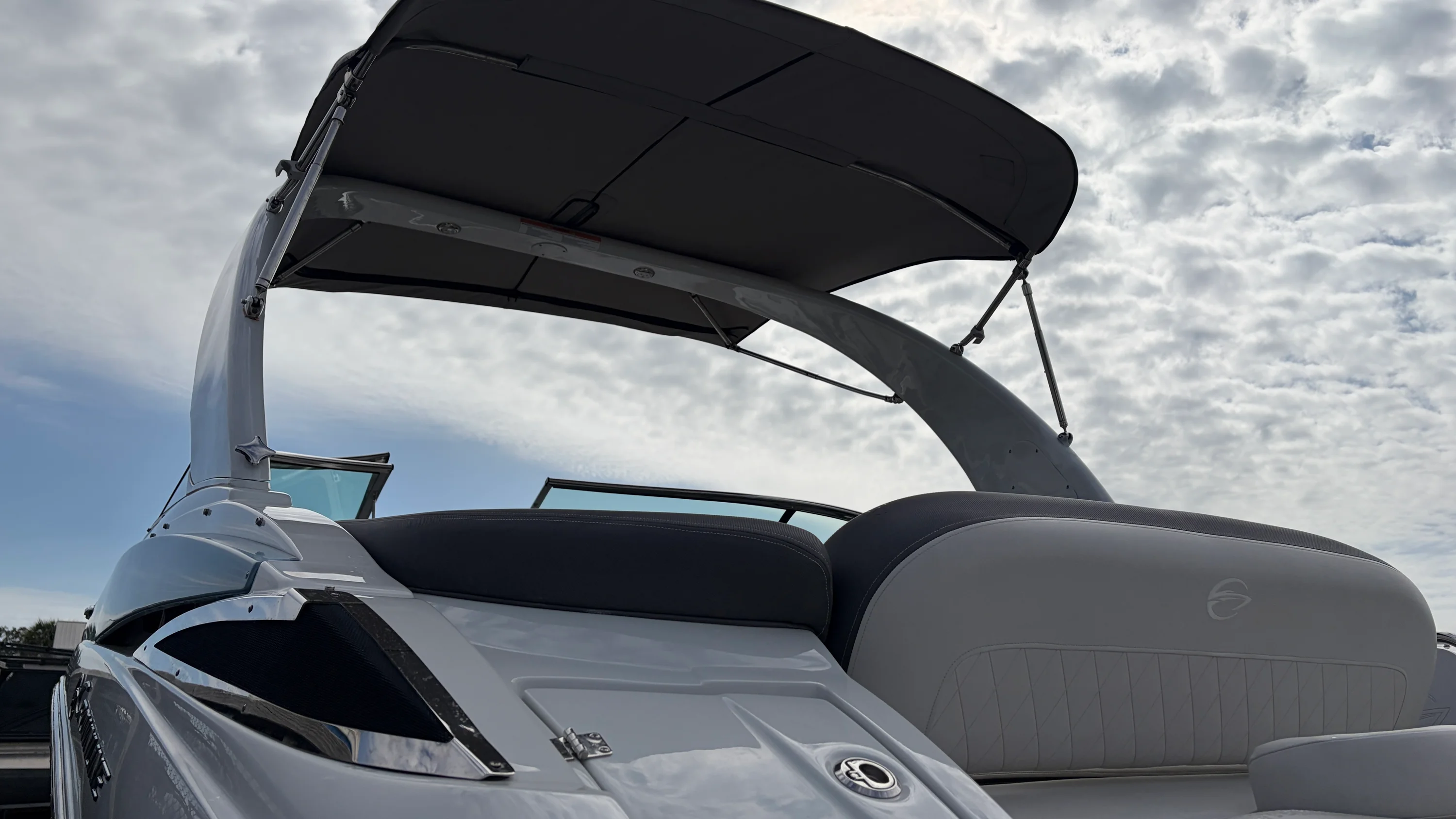2021 Crownline 270 XSS Image Thumbnail #12