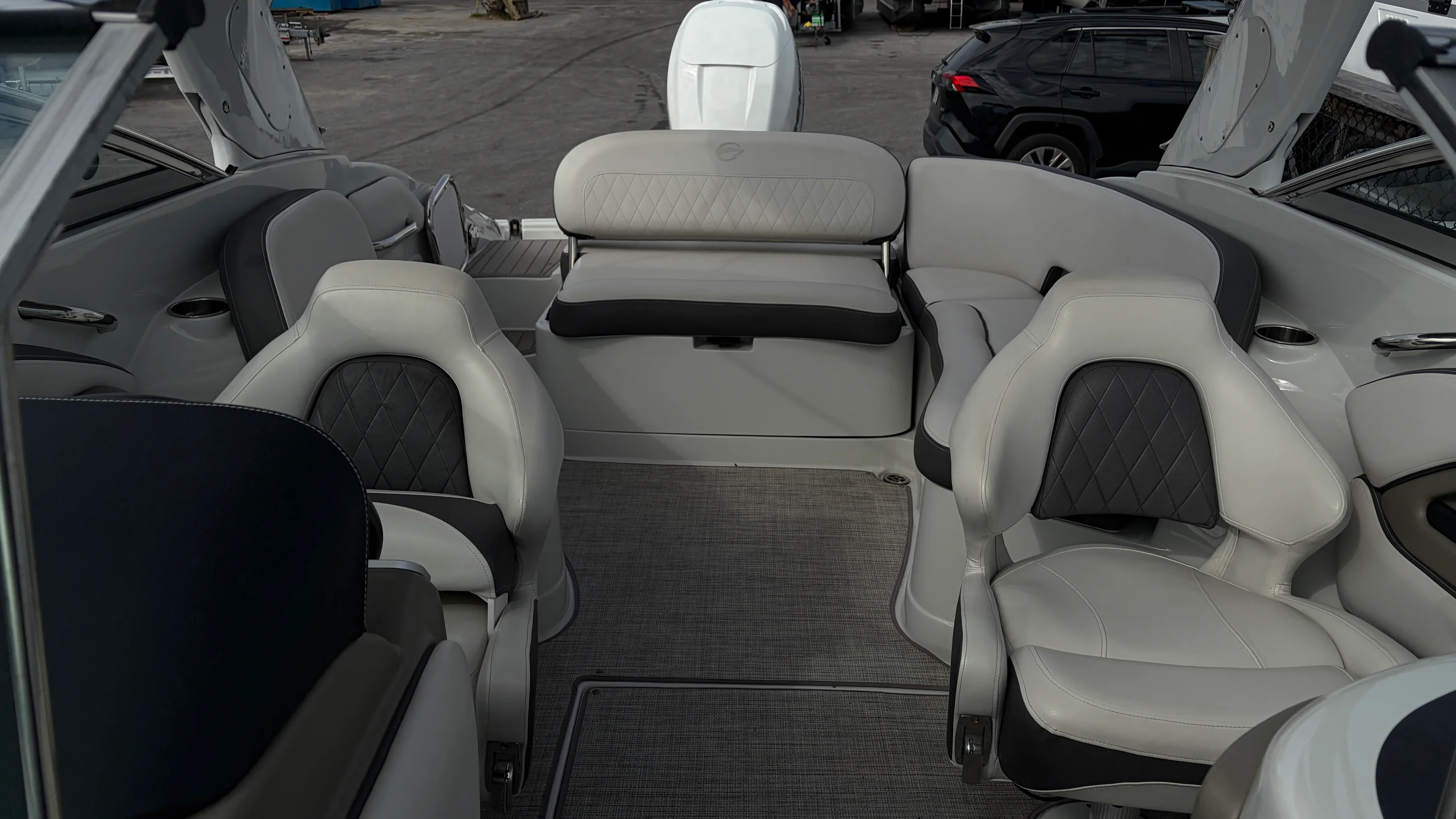 2021 Crownline 270 XSS Image Thumbnail #40