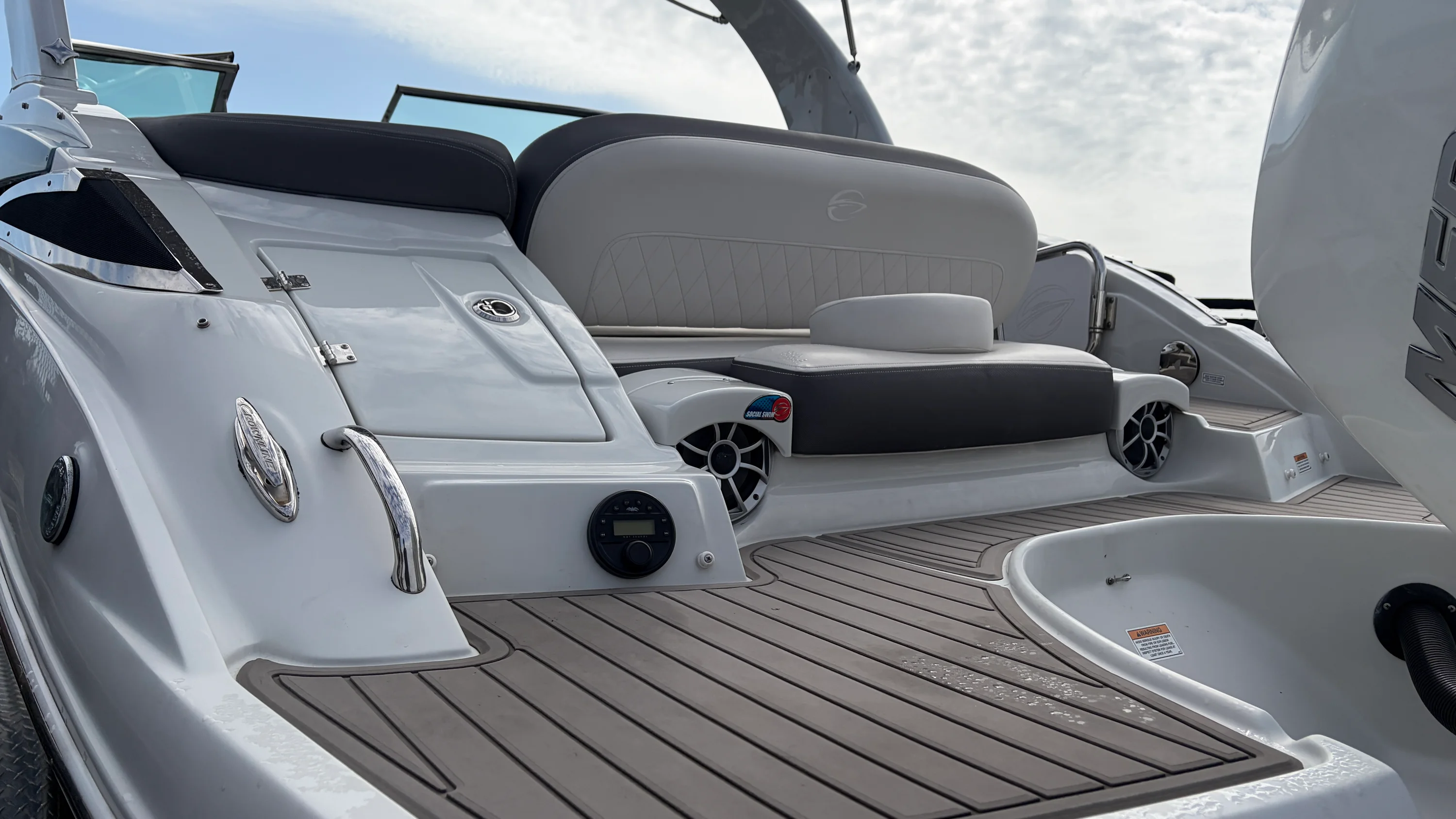 2021 Crownline 270 XSS Image Thumbnail #9