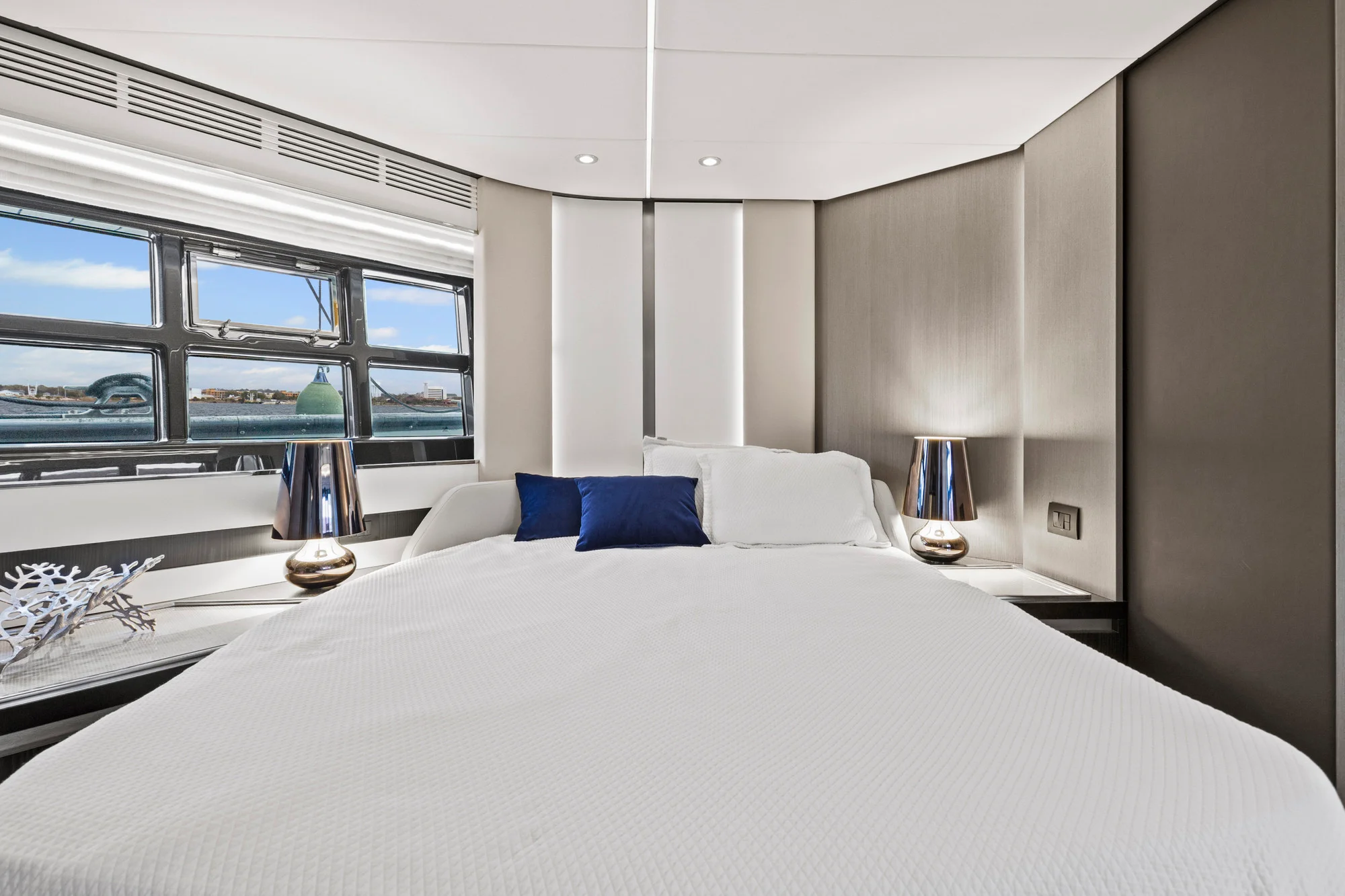 2020 Azimut S6 Sportfly Image Thumbnail #51