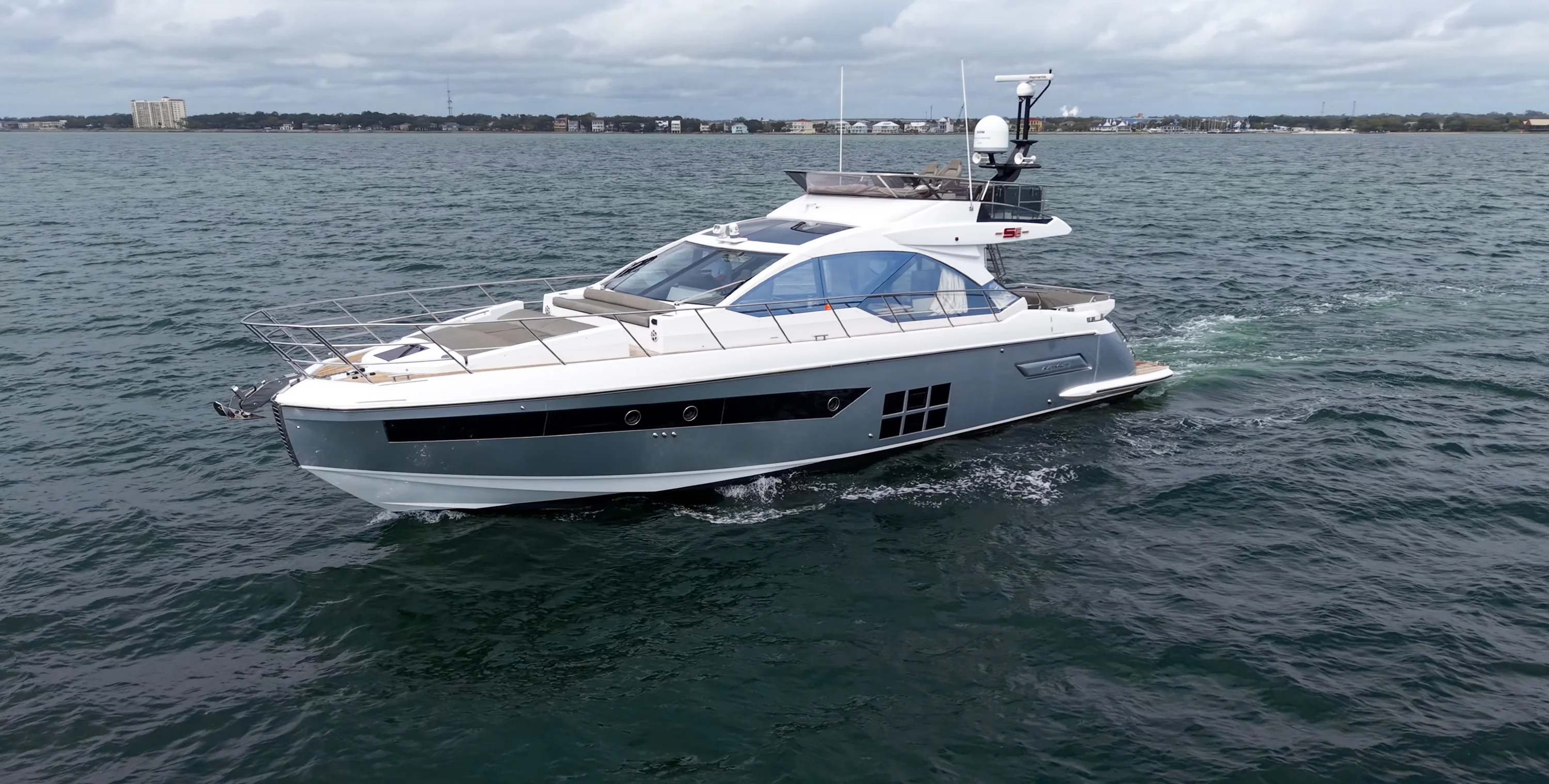 2020 Azimut S6 Sportfly Image Thumbnail #1