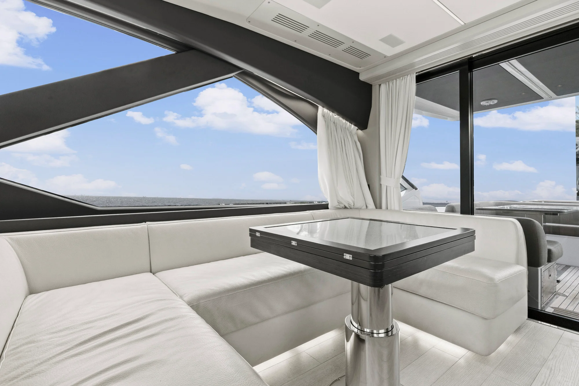 2020 Azimut S6 Sportfly Image Thumbnail #38