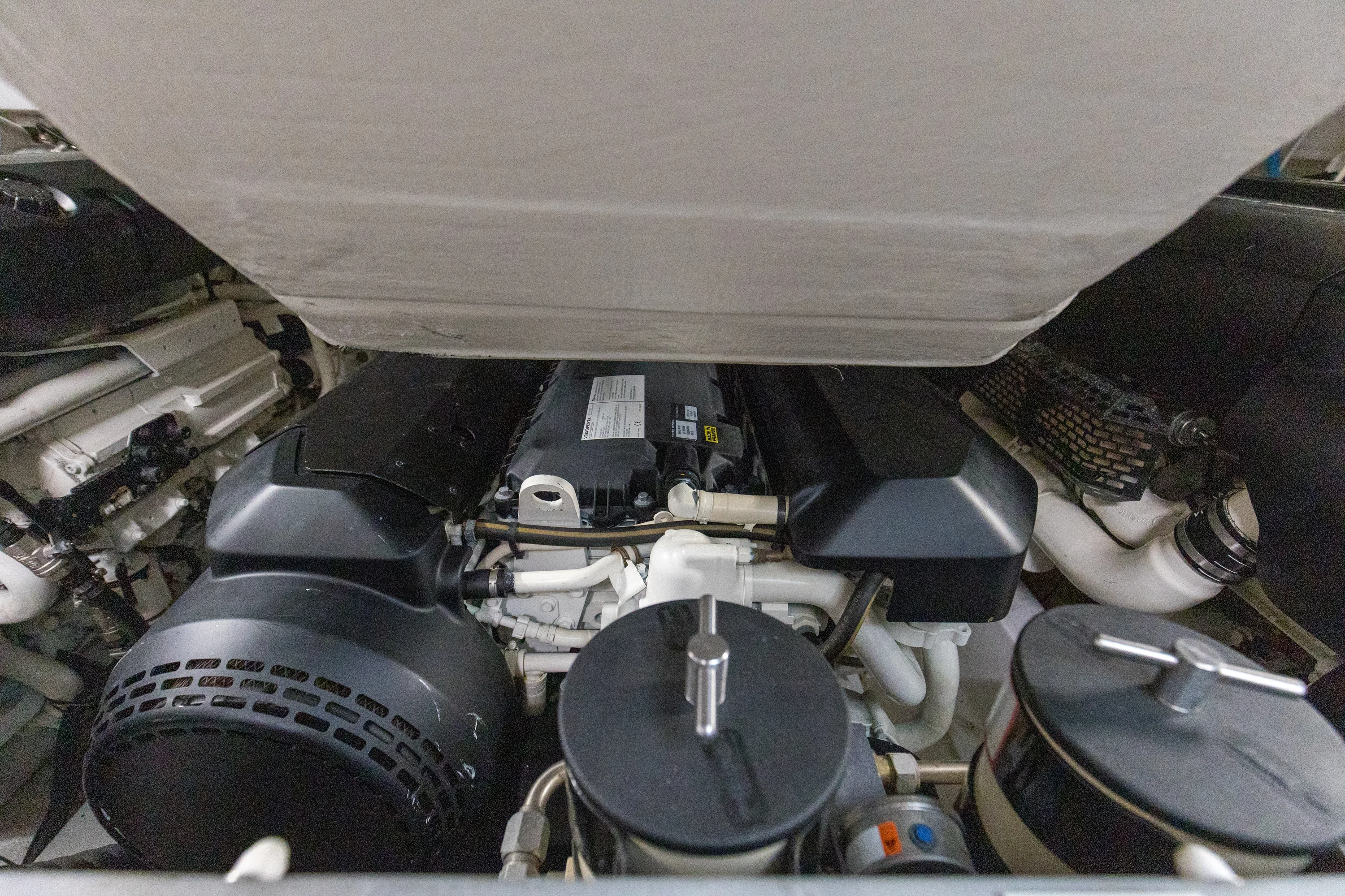 2020 Azimut S6 Sportfly Image Thumbnail #63