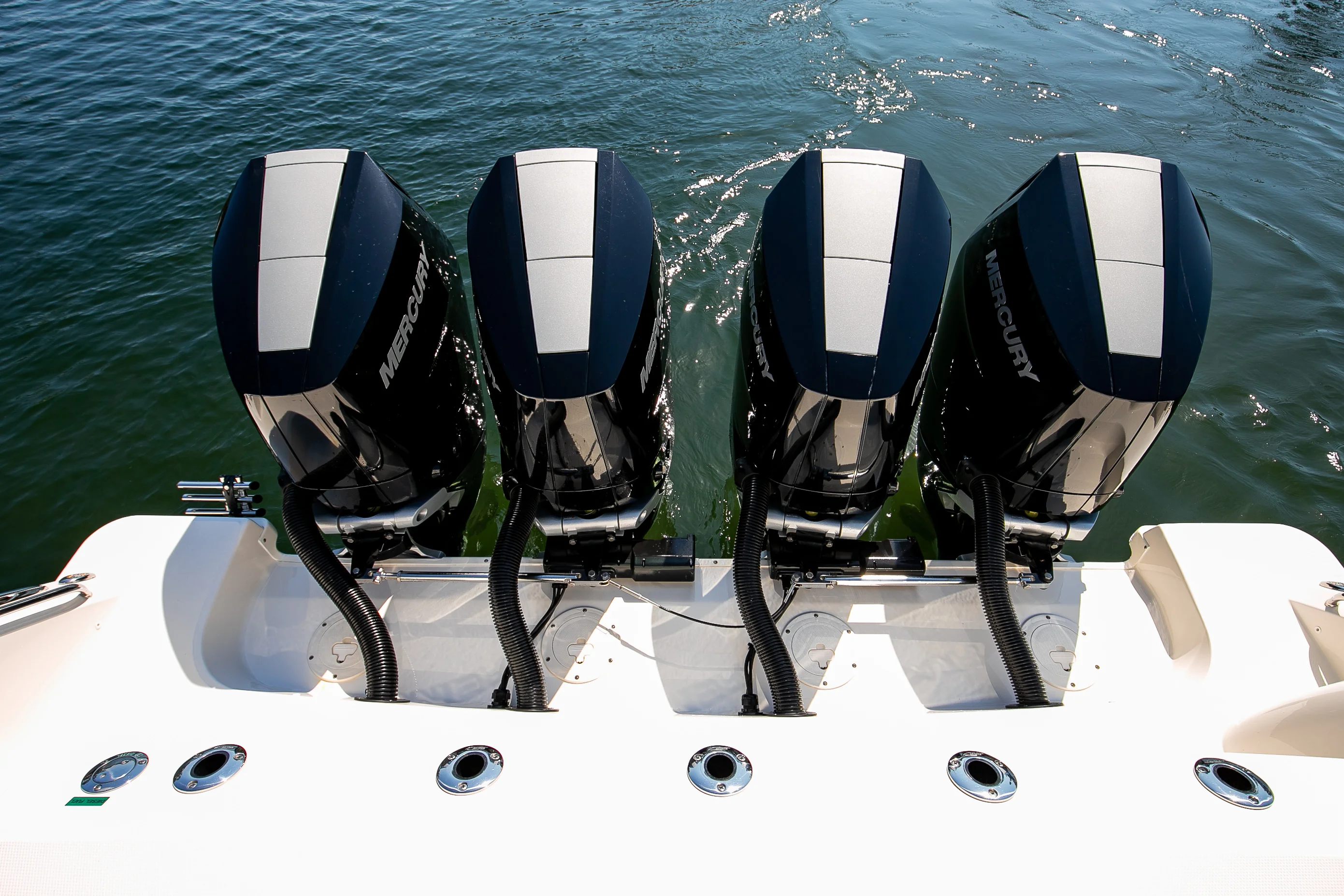 2024 Boston Whaler 420 Outrage Image Thumbnail #22