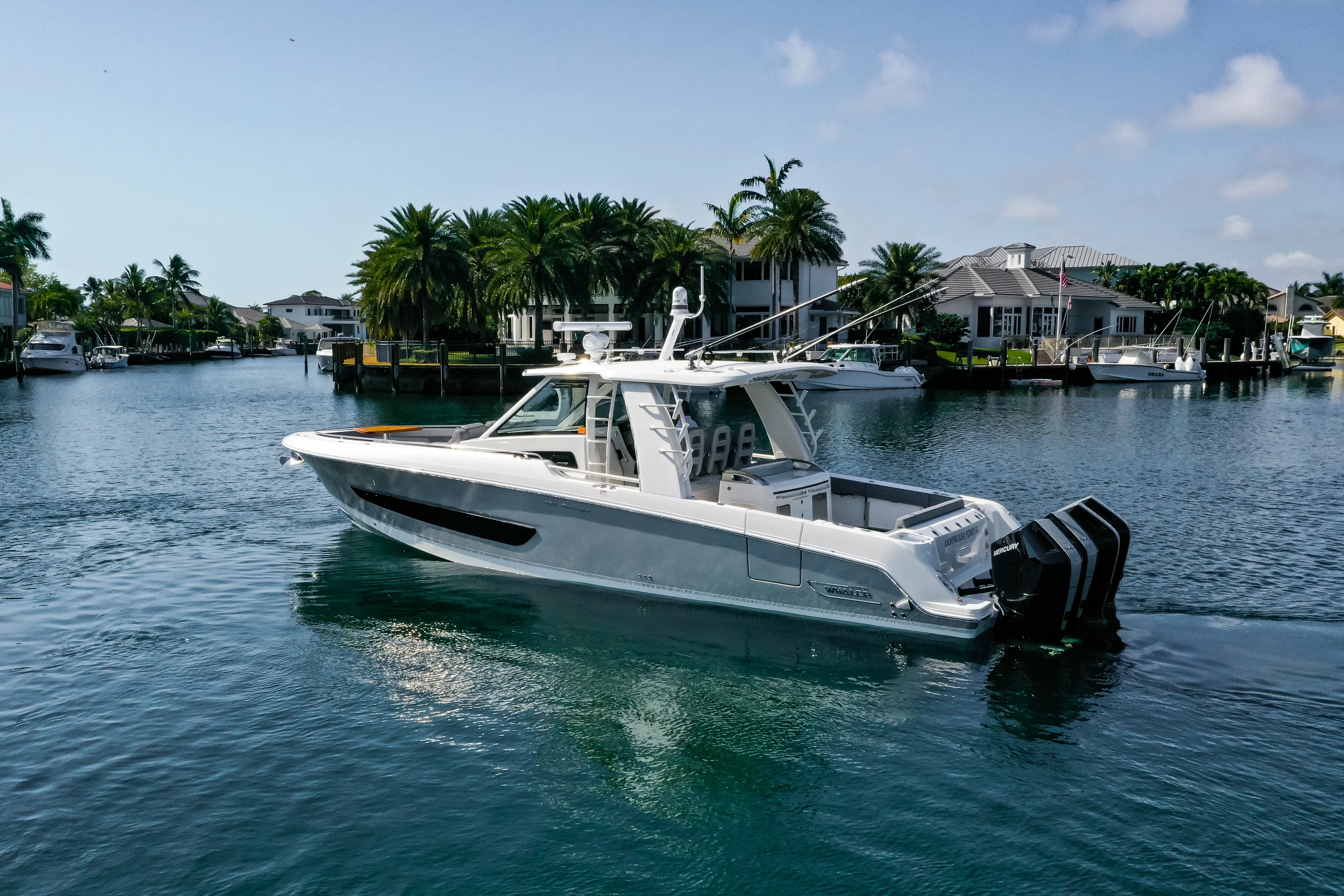 2024 Boston Whaler 420 Outrage Image Thumbnail #3