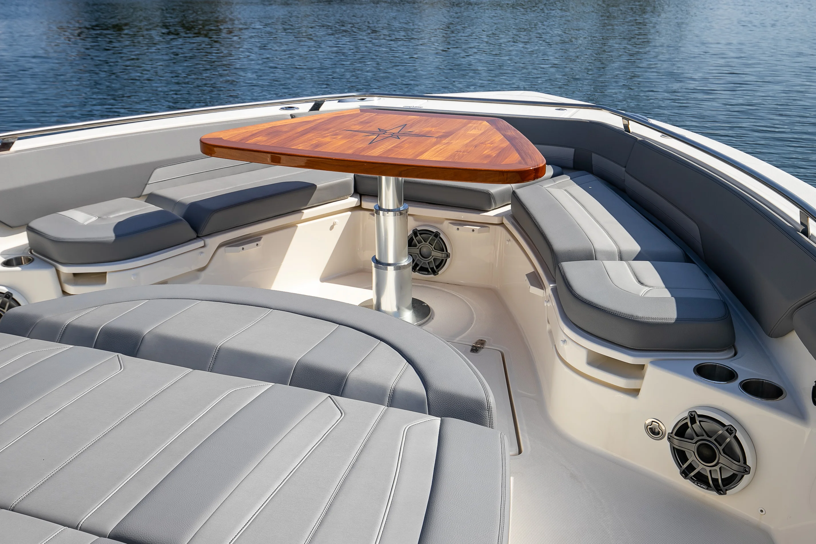 2024 Boston Whaler 420 Outrage Image Thumbnail #82