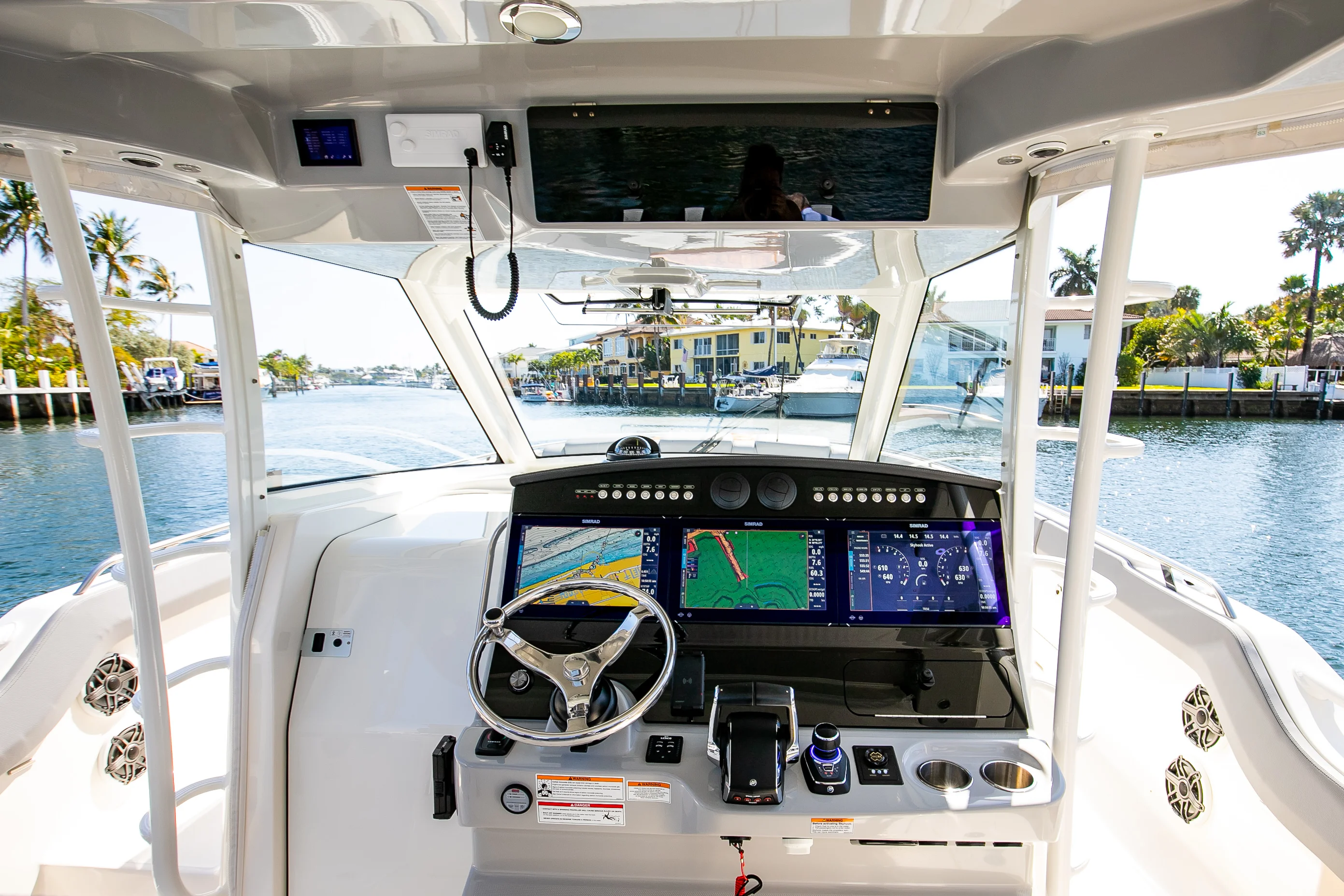 2024 Boston Whaler 420 Outrage Image Thumbnail #64