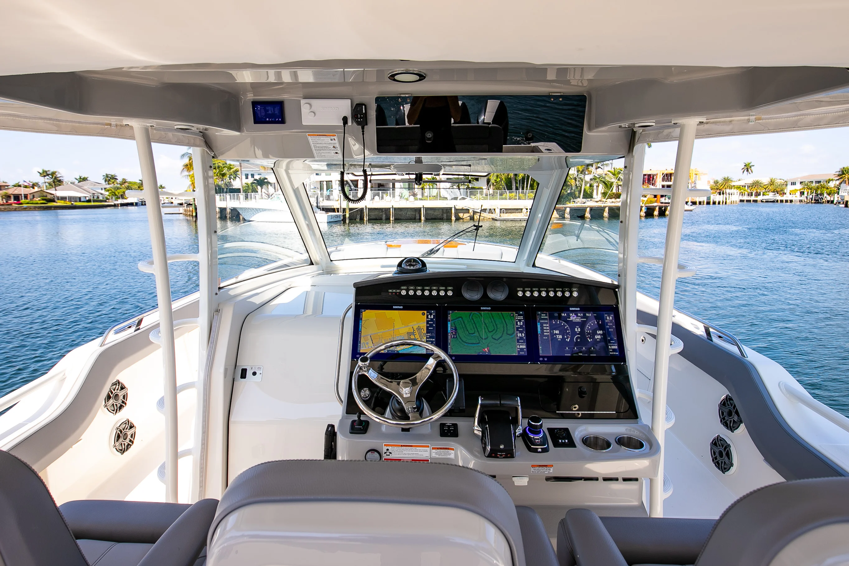 2024 Boston Whaler 420 Outrage Image Thumbnail #60