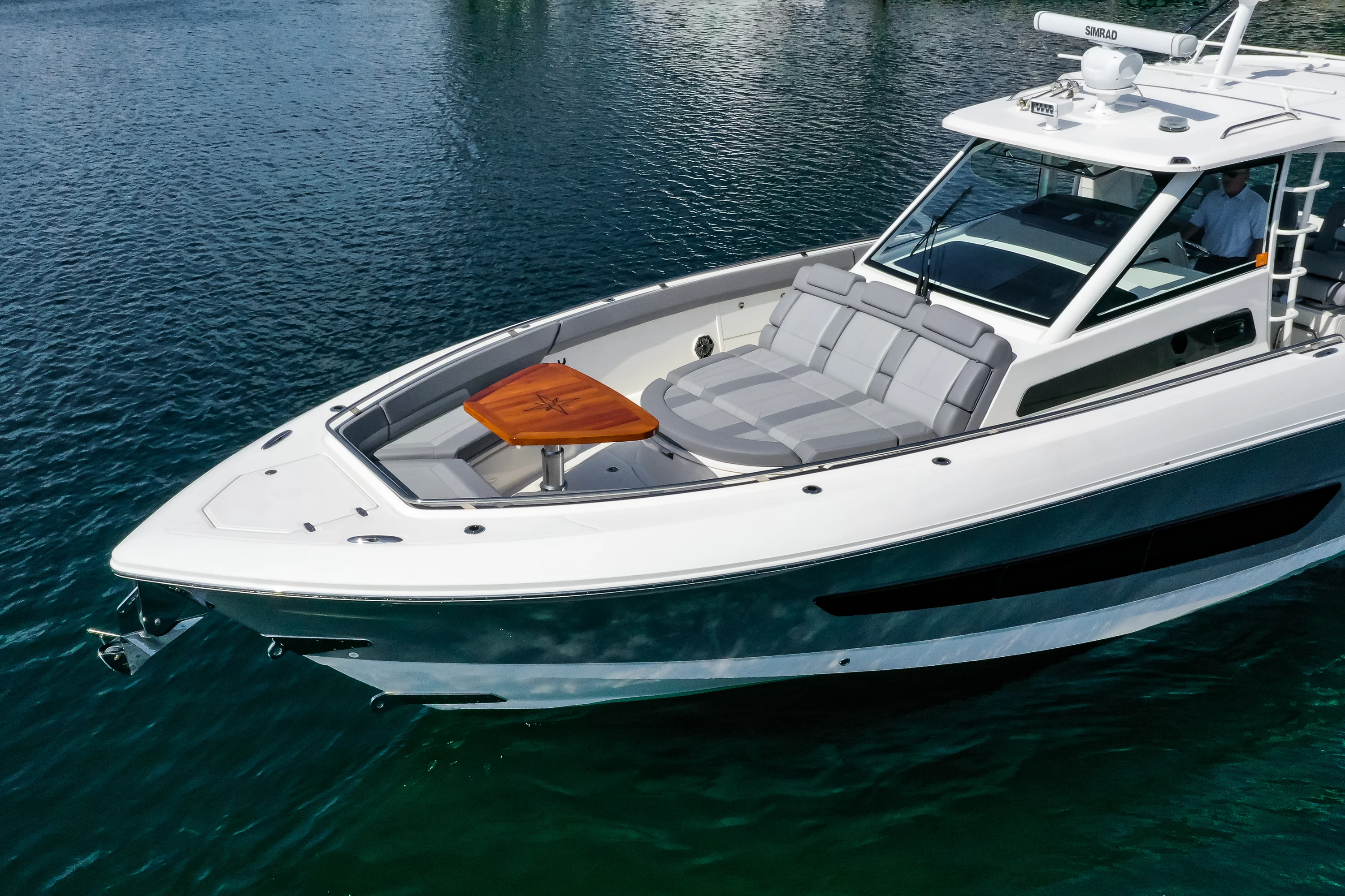 2024 Boston Whaler 420 Outrage Image Thumbnail #10