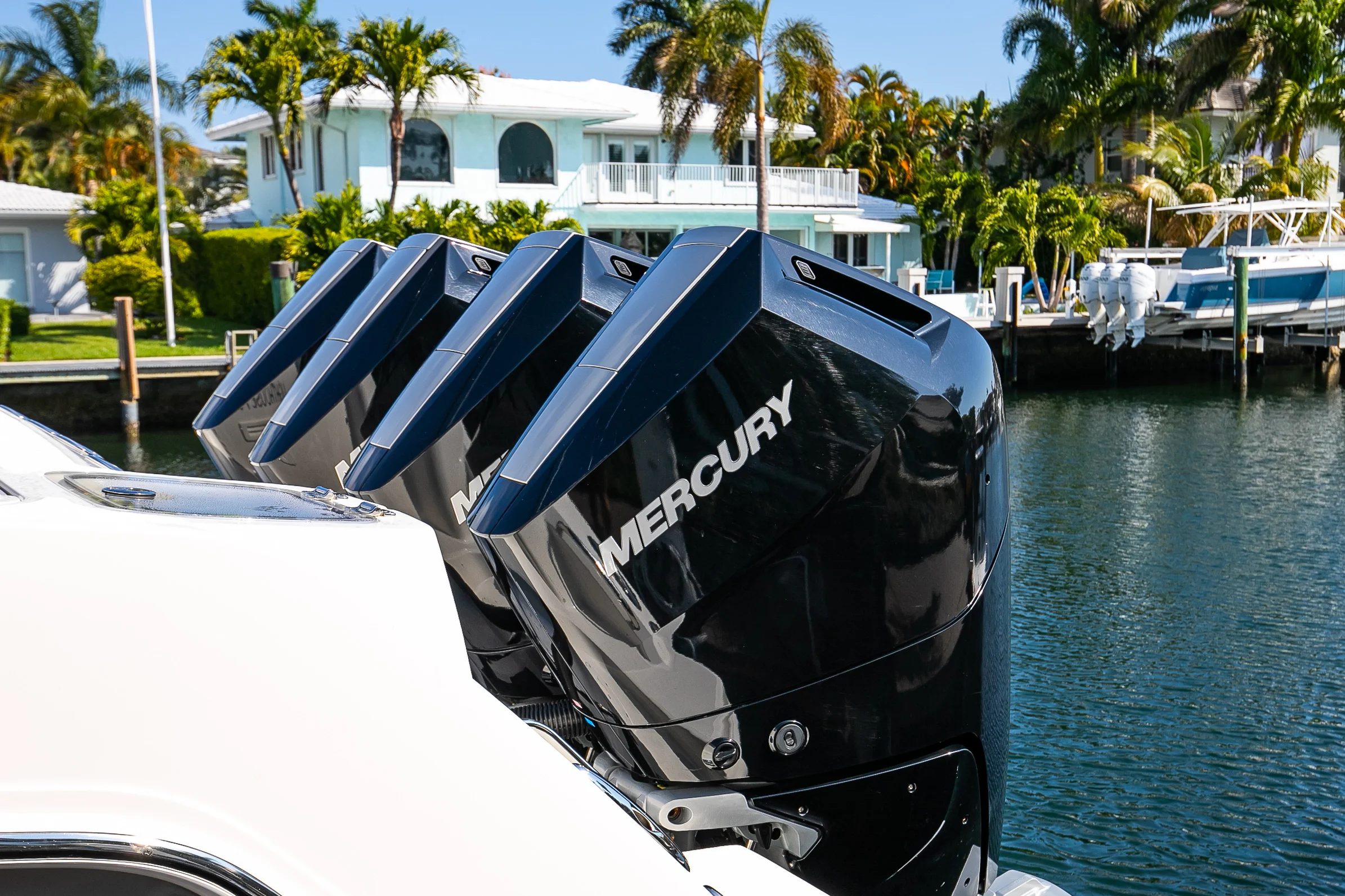 2024 Boston Whaler 420 Outrage Image Thumbnail #20