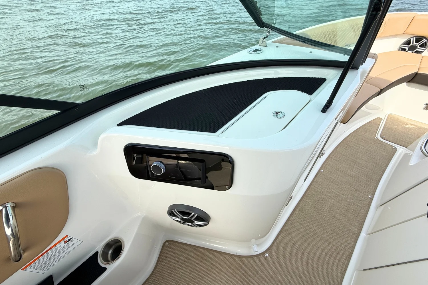 2026 Sea Ray SDX 250 Image Thumbnail #16