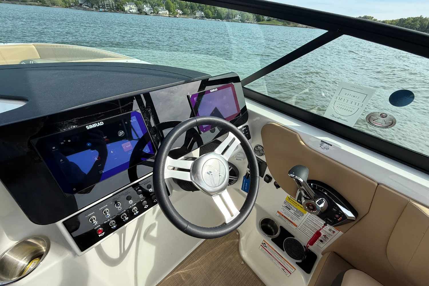 2026 Sea Ray SDX 250 Image Thumbnail #19
